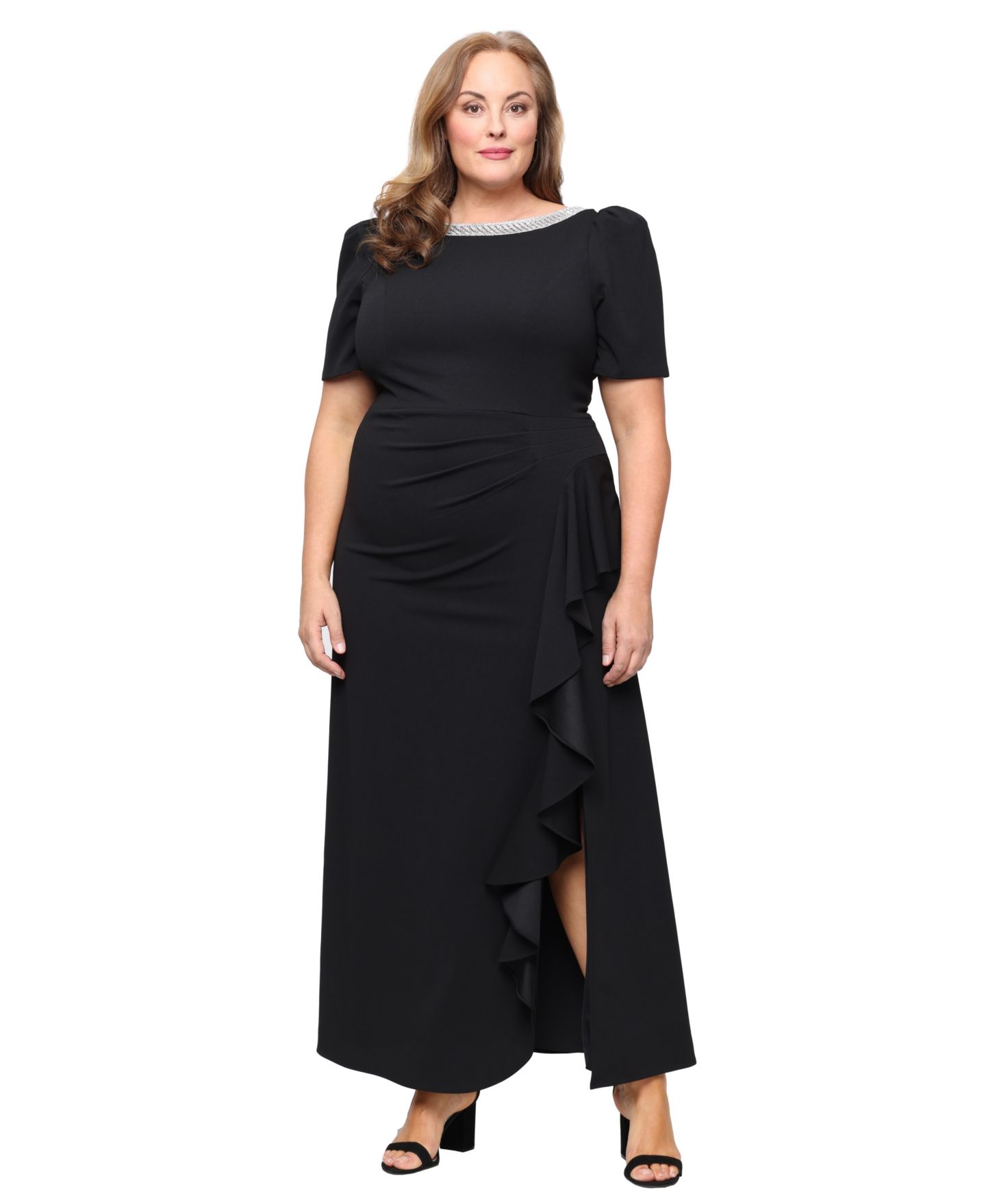 Женское платье Alex Evenings Plus Size Embellished-Neck Ruffle Gown, цвет: Чёрный — фото 1