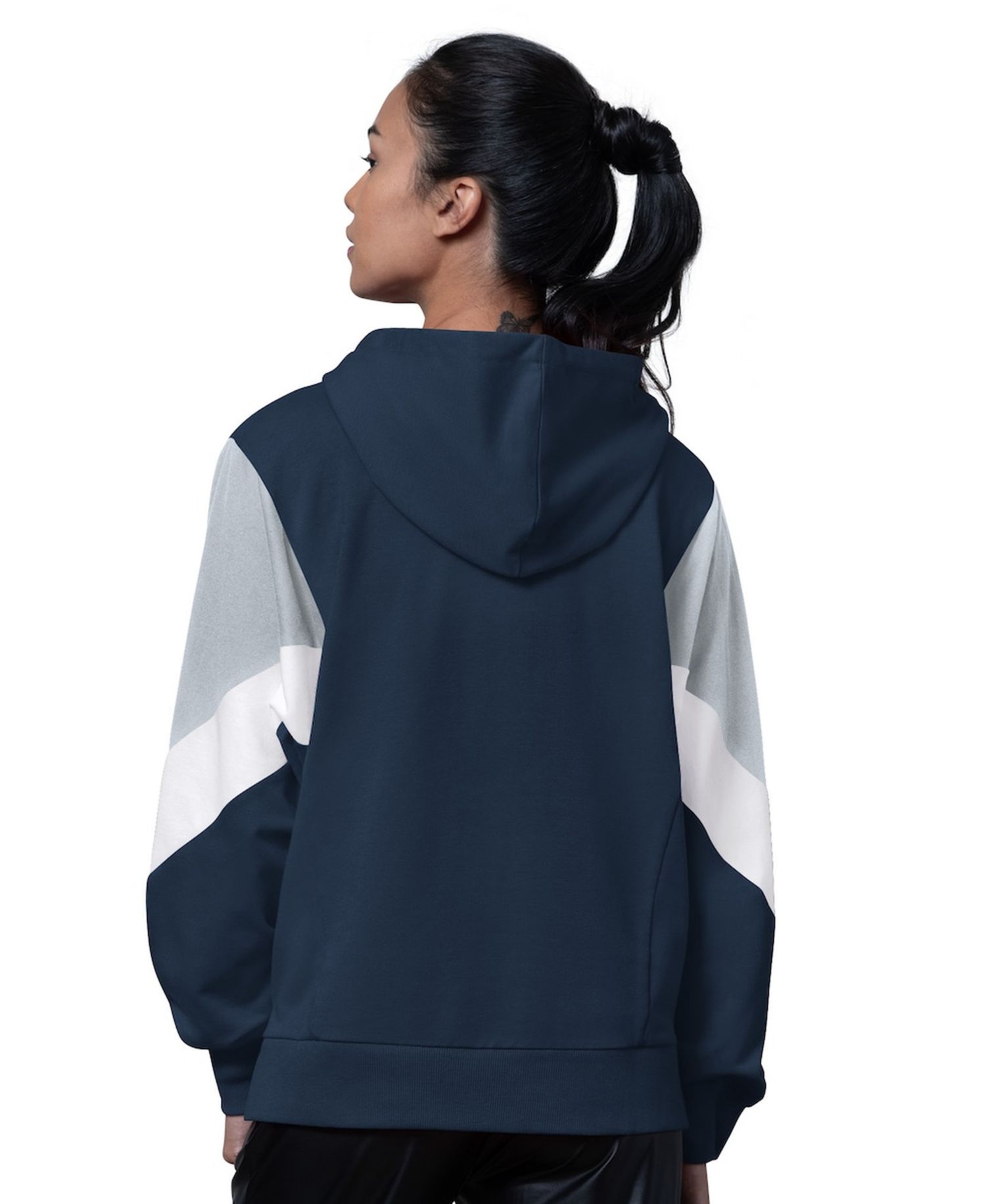Women's Navy New York Yankees Scrimmage Pullover Hoodie