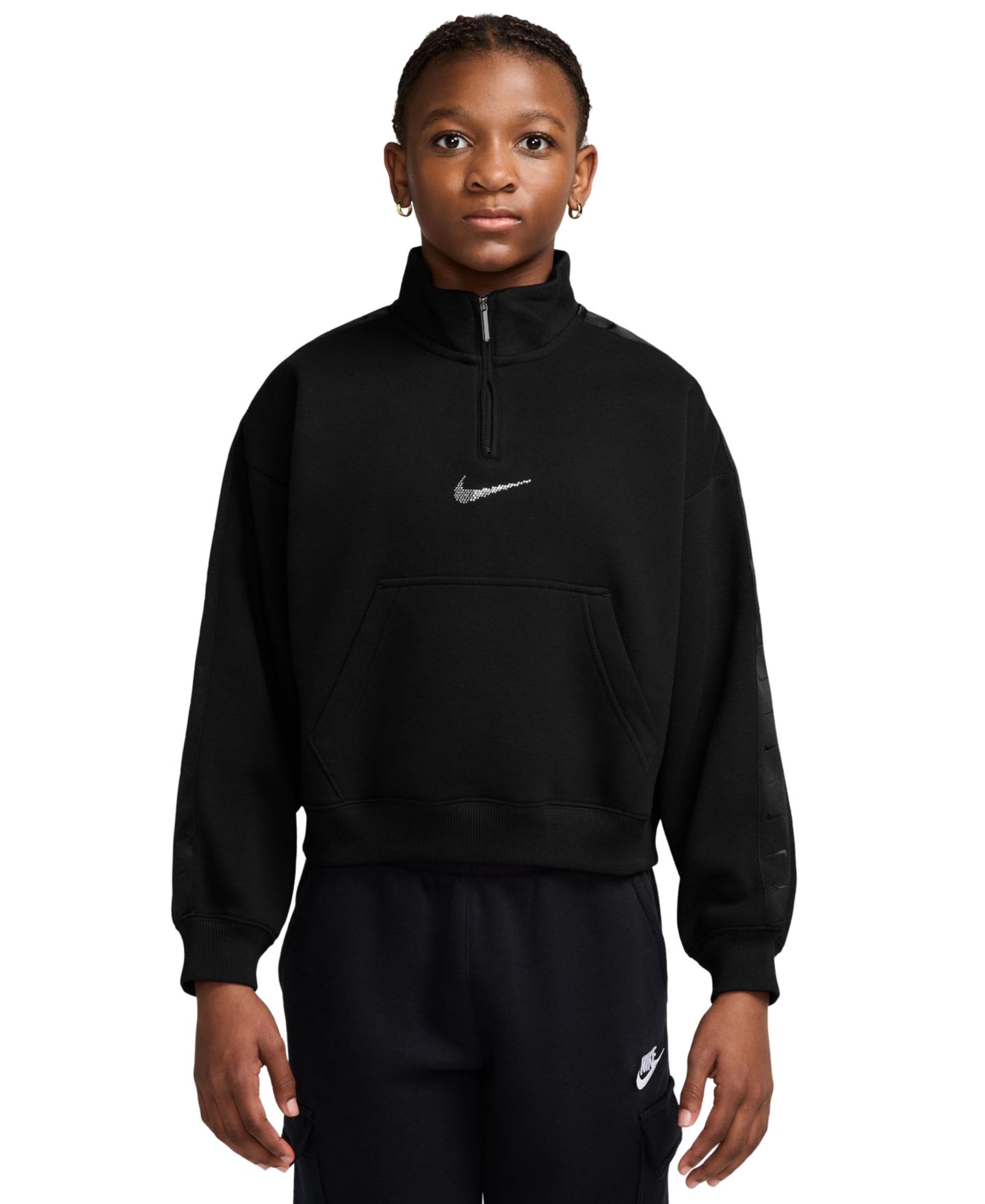 Толстовки Nike Long-Sleeve Sweatshirt для девочек, цвет: Чёрный — фото 1