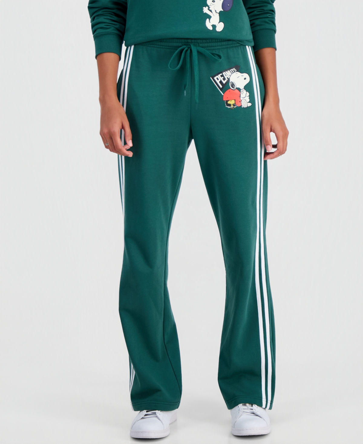 Peanuts Juniors' Snoopy Football Sweatpants
