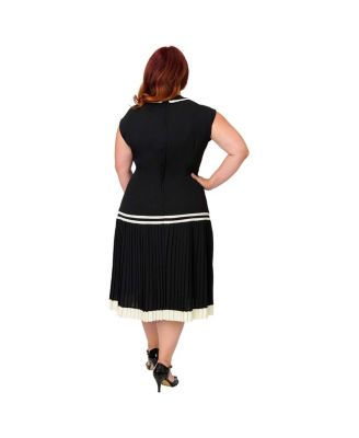 plus size flapper dress Unique Vintage Plus Size 1920s Black & Pearl Beaded Petal Flapper Dres