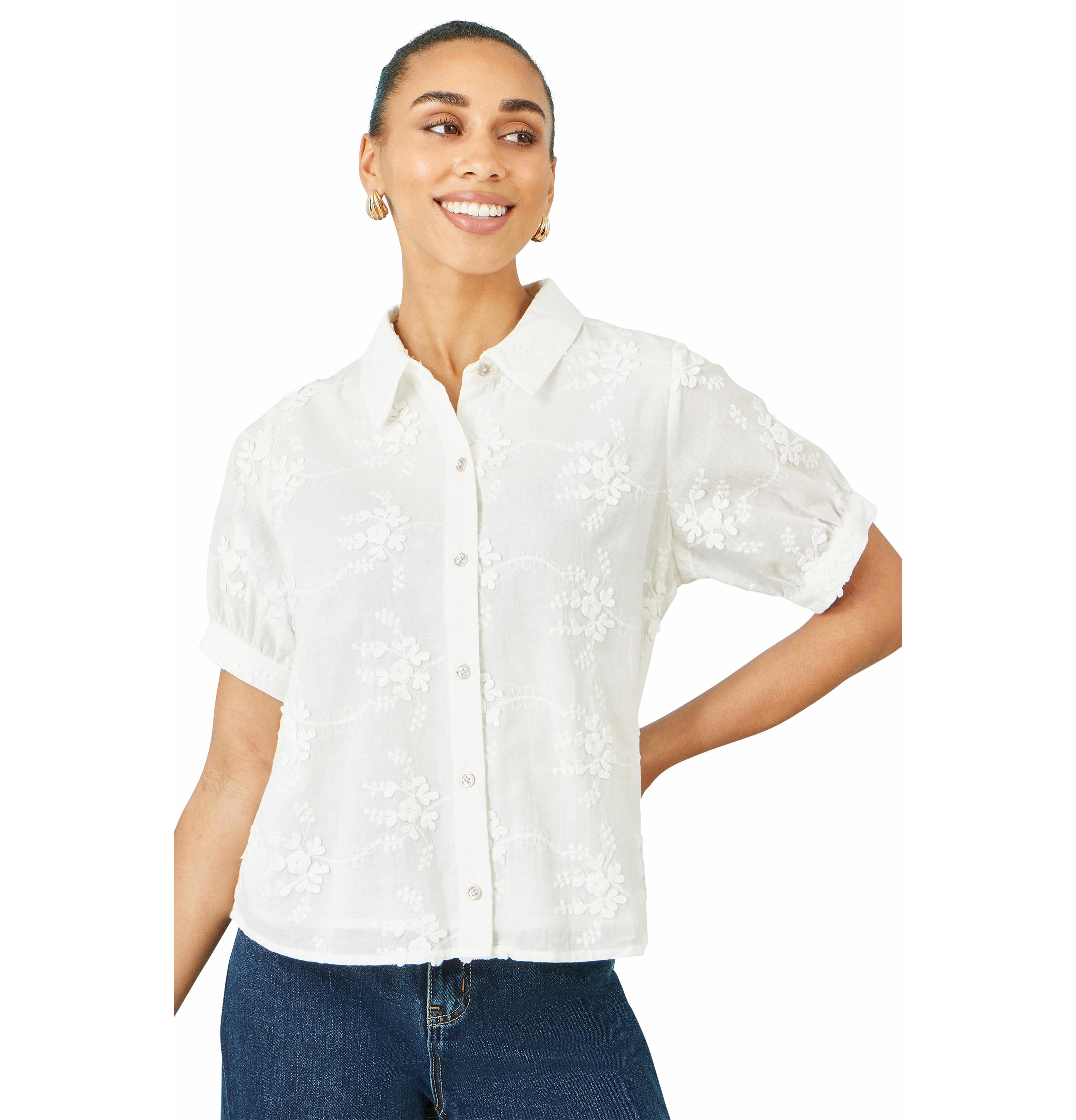 Yumi Women's Cotton Flower Applique Shirt
