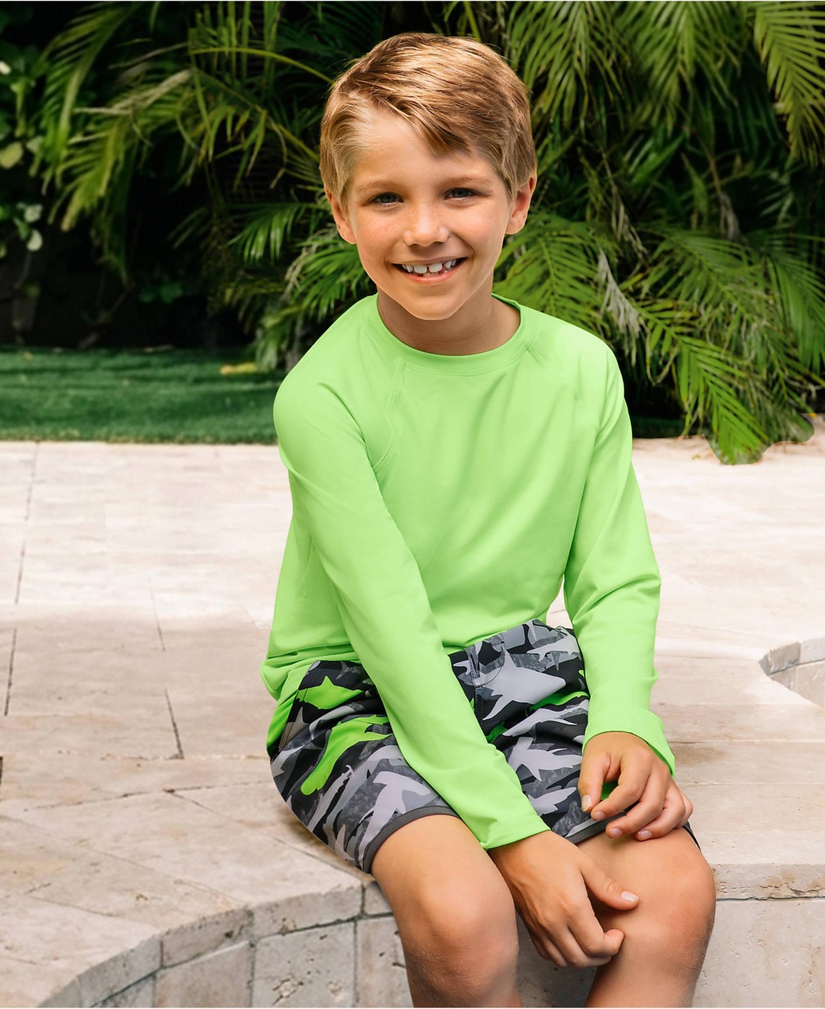 Lands' End Big Boys Husky Sunshade Upf 50 Chlorine Resistant Long Sleeve Crew Neck Rash Guard