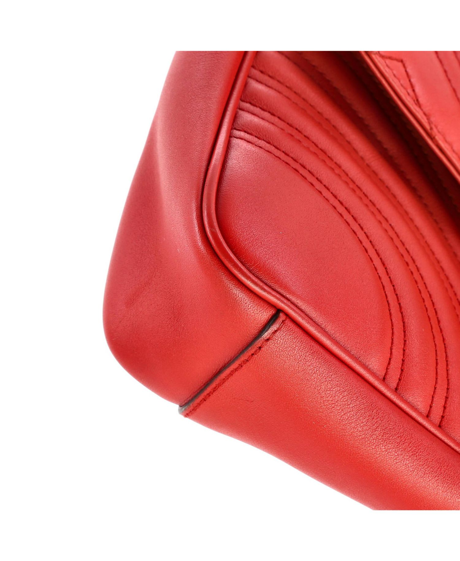 Medium GG Marmont Flap Bag Matelasse Leather