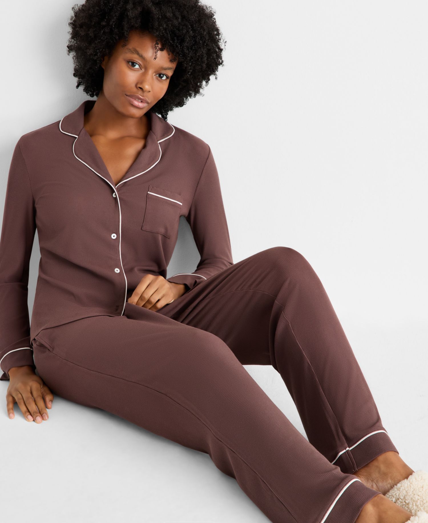 Women's 2-Piece Packaged Ribbed Notched-Collar Pajama set XS-3X