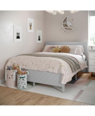 Platform Bed Frame with Chevron Headboard and Footboard and Wood Slat Foundation