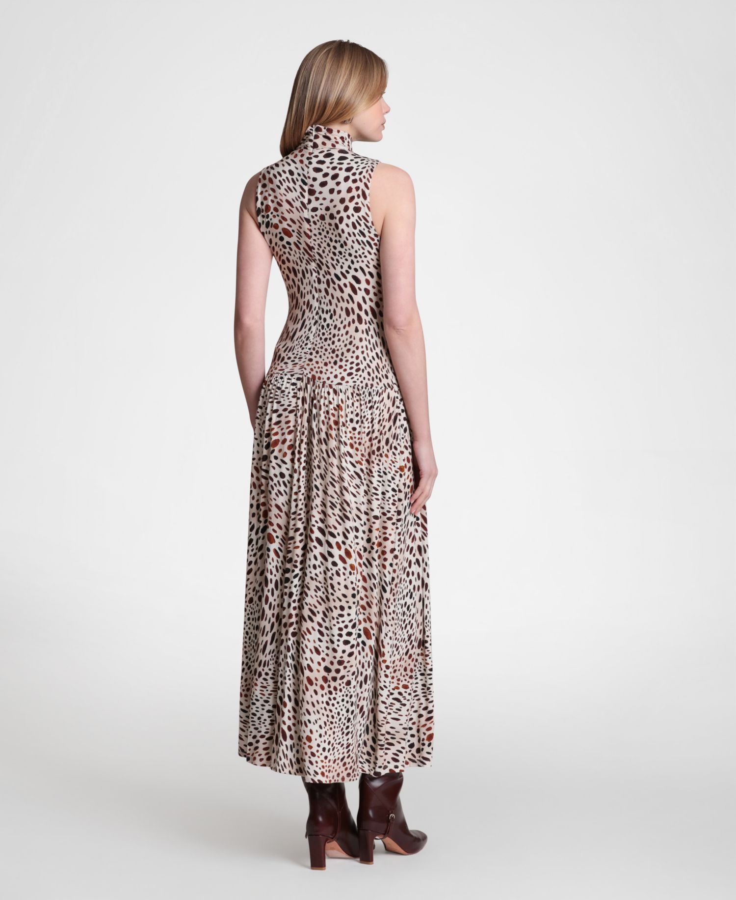 Women's Sleeveless Mock-Neck Maxi Dress