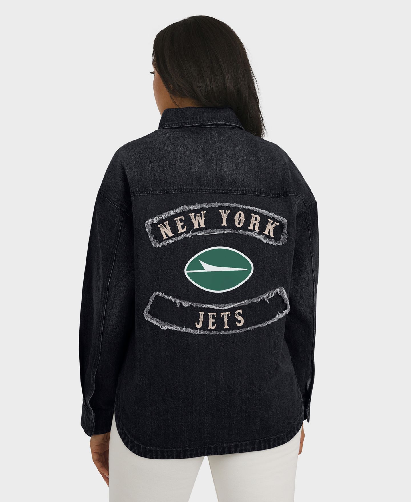 Женские куртки WEAR by Erin Andrews Black New York Jets Washed Oversized Denim Full-Snap Shacket — фото 5