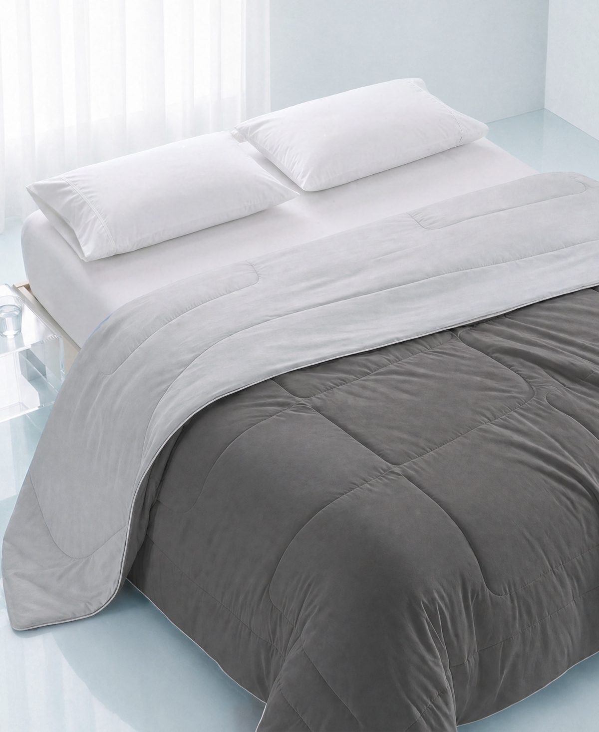 Madison Park Cooling Lightweight Down Alternative Comforter