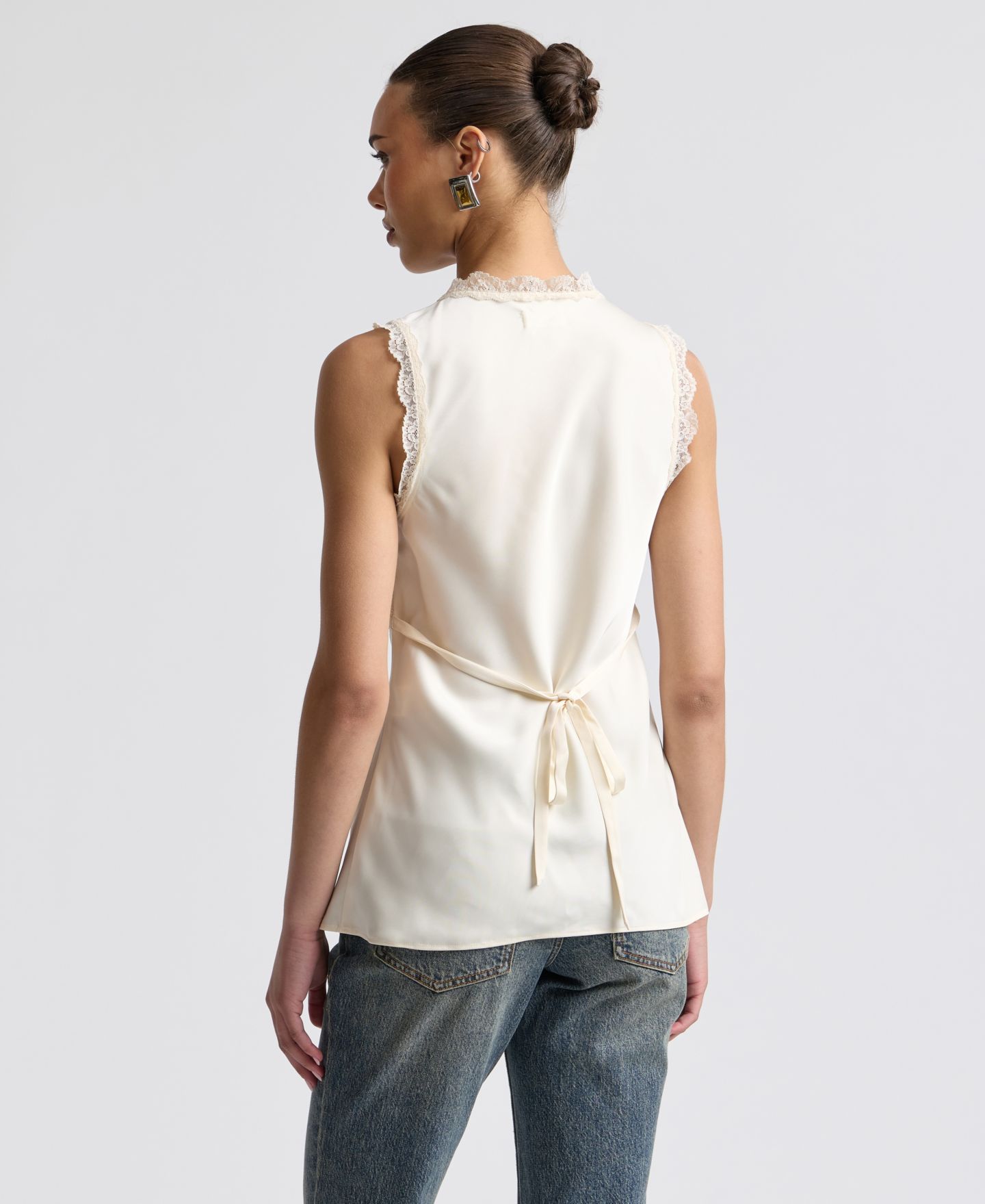 Женский топ Avec Les Filles Keyhole Cutaway Empire Top, цвет: Слоновая кость — фото 5