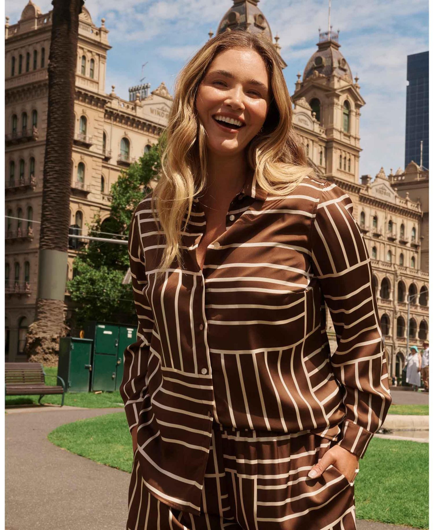 Plus Sizes Josie Geometric Collared Button-Front Satin Shirt