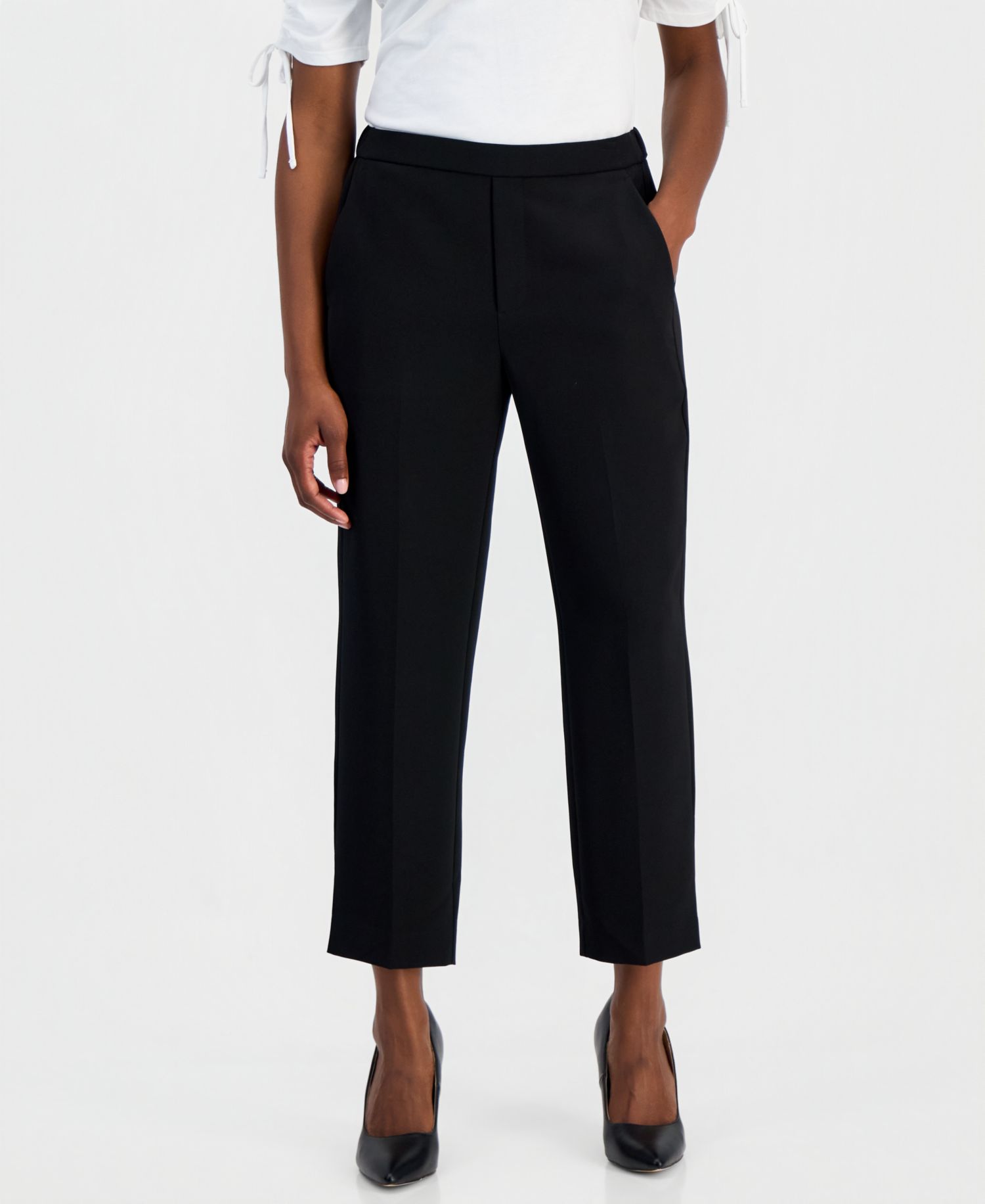 Petite Slim Crop Pull-On Pants