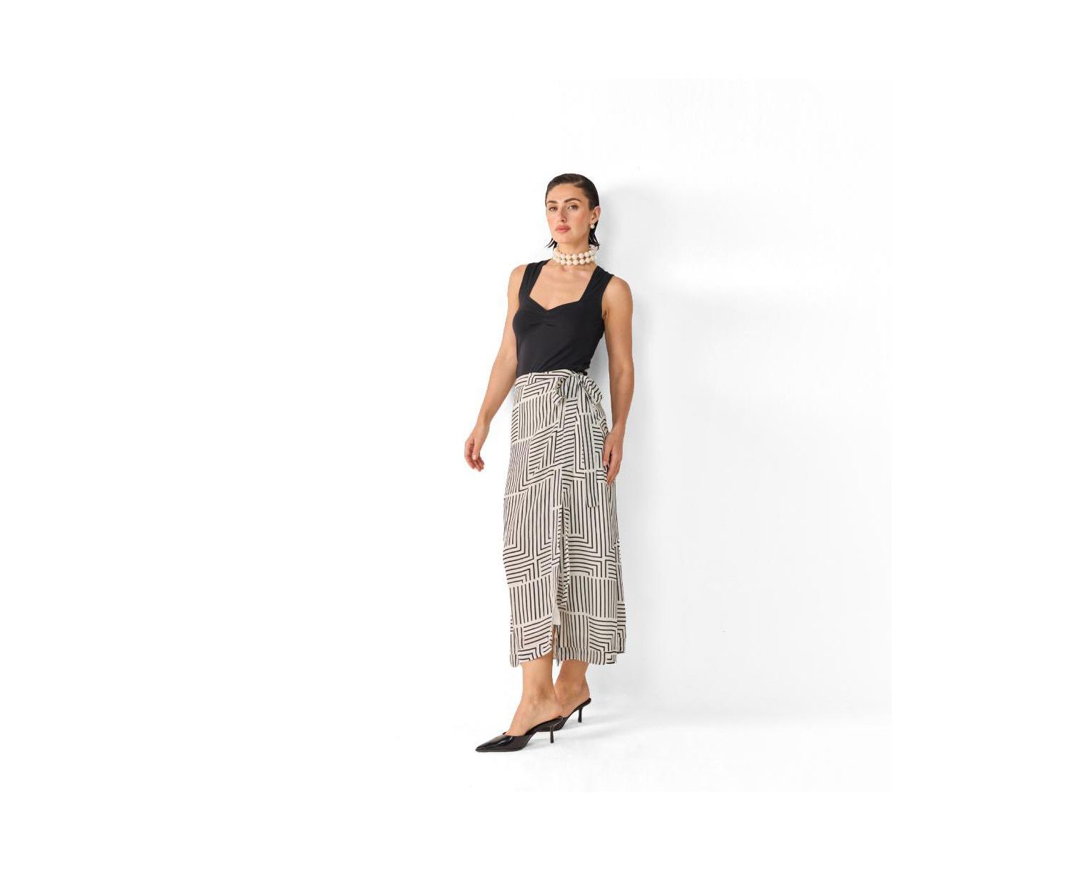 Women's Sweetheart Modal Neck Top