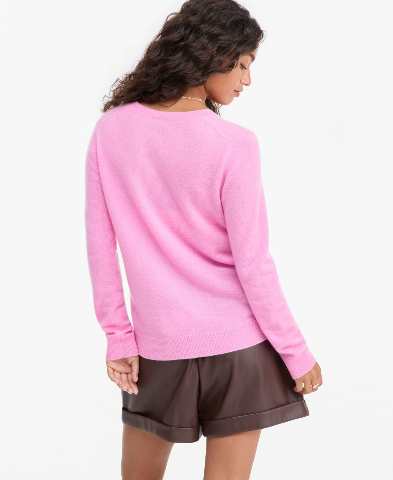 100% Cashmere Petite V-Neck Long-Sleeve Sweater