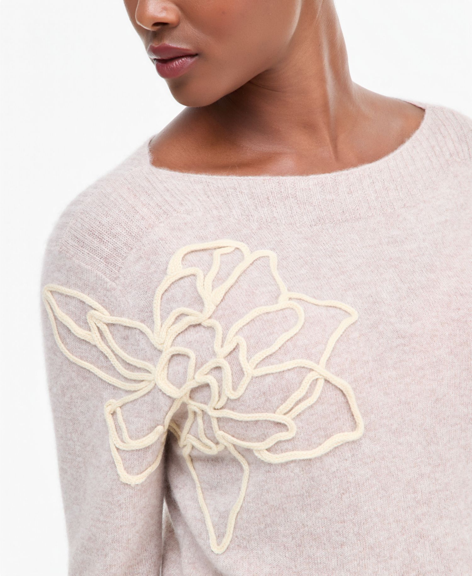 Petite Bold Floral Embroidery Cashmere Sweater