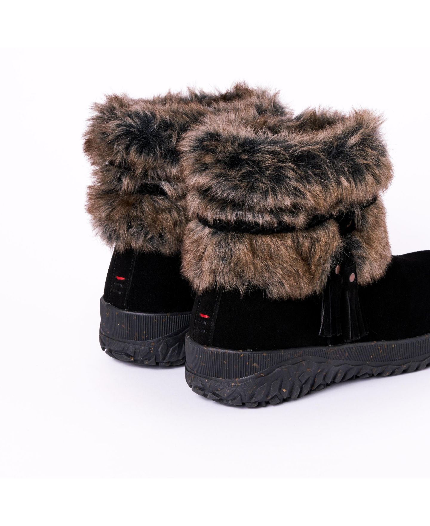 Женские замшевые зимние ботинки Minnetonka Everett 2 с искусственным мехом, цвет: Чёрный — фото 7