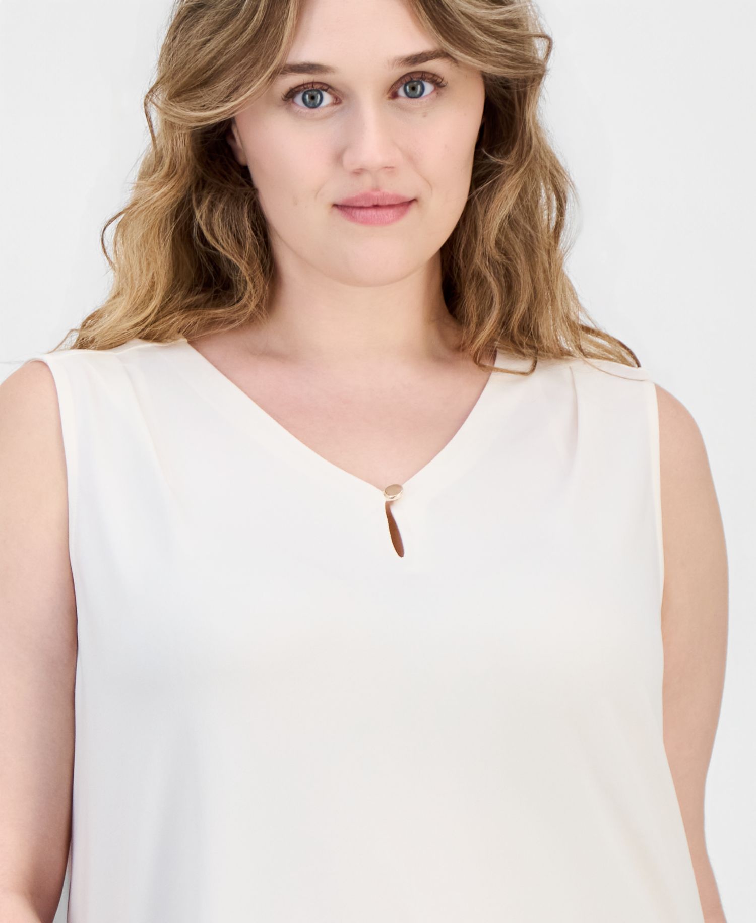 Petite V-Neck Keyhole Sleeveless Blouse