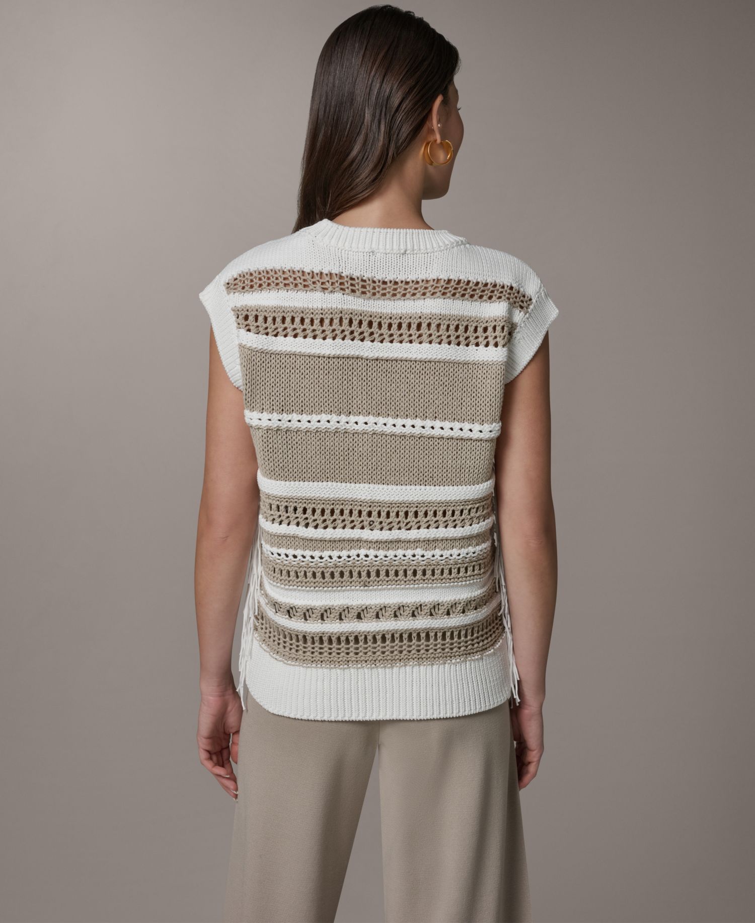 Women's Sleeveless Crewneck Sweater