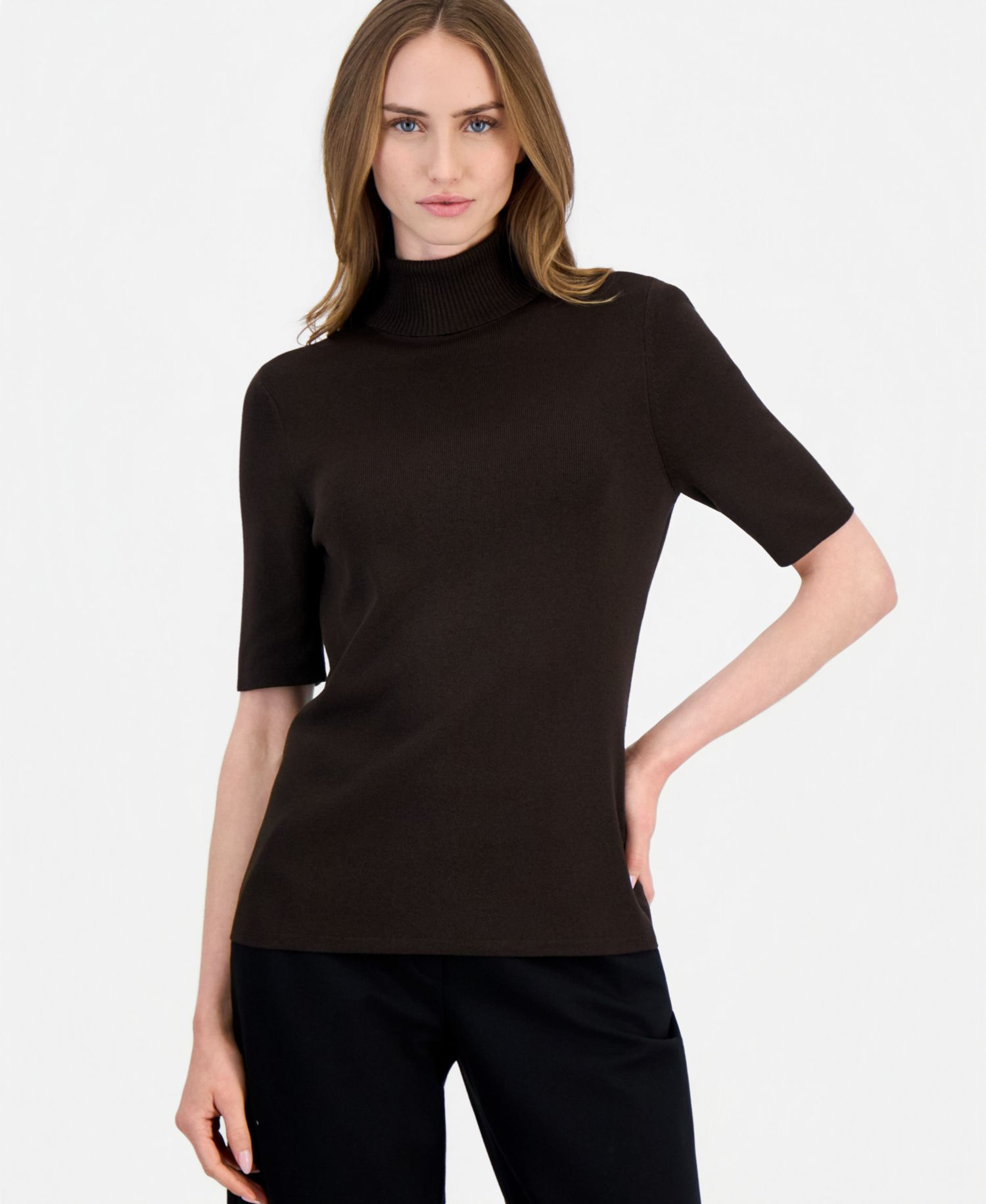 Women's Half-Sleeve Turtleneck Sweater
