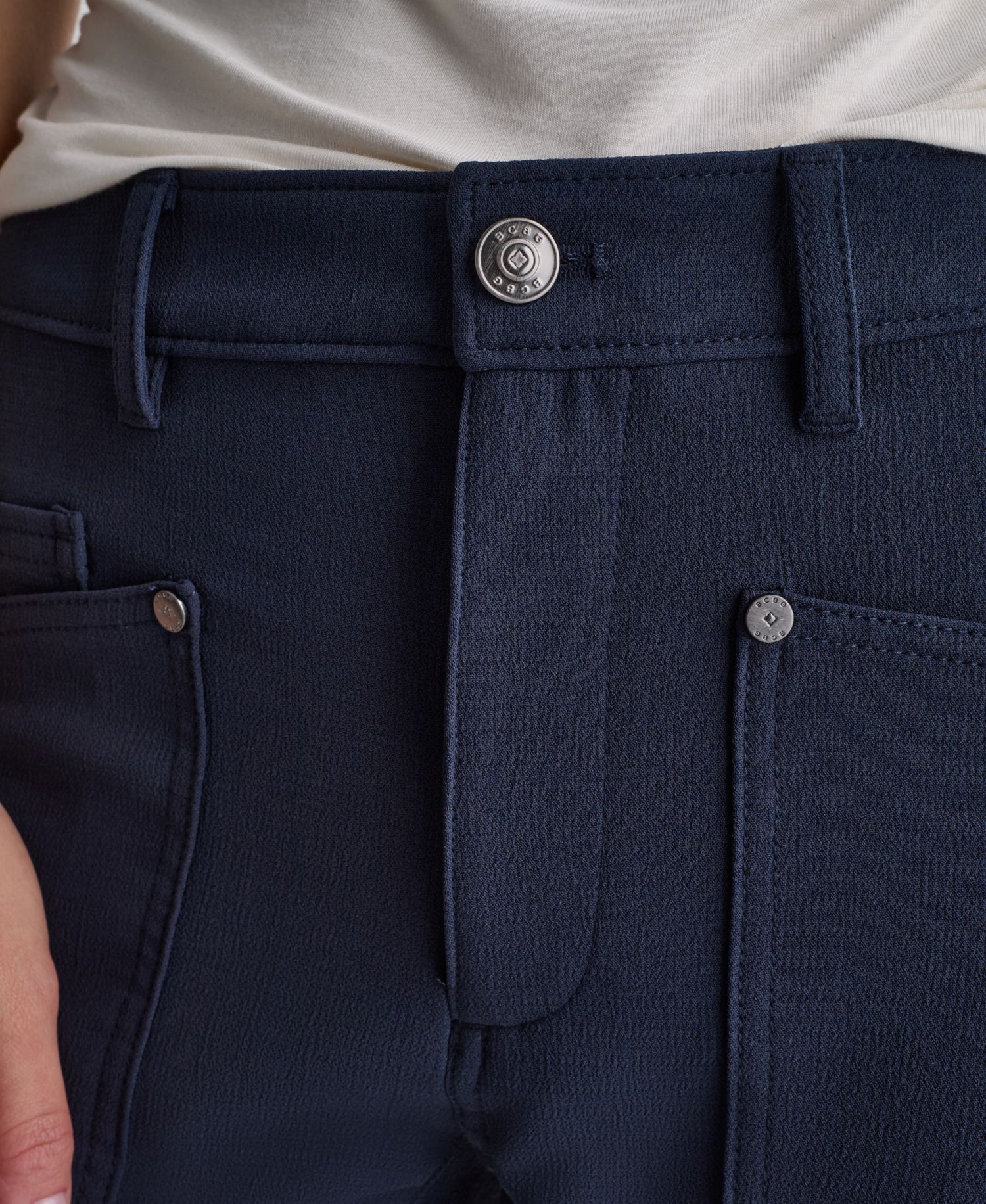 Women's Soft Barrel Leg Mid-Rise Pants