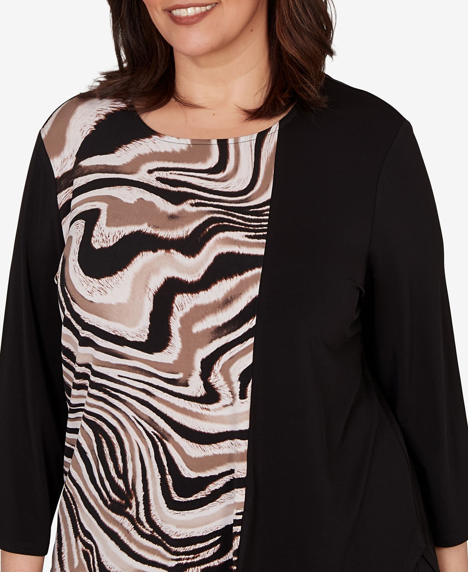 Plus Size Vertical Spliced Animal Puff Printed Top