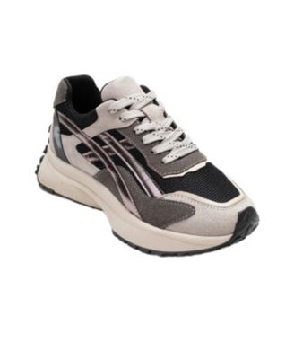 Women's Calina Sneaker