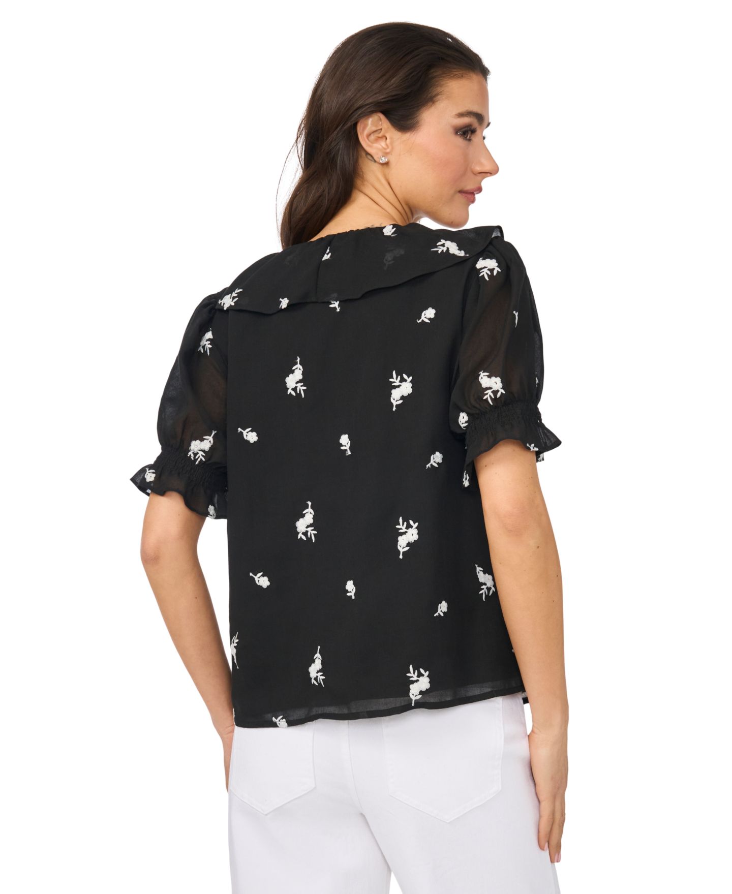 Женский топ CeCe Embroidered Ruffled Short-Sleeve Top, цвет: Насыщенный чёрный — фото 4