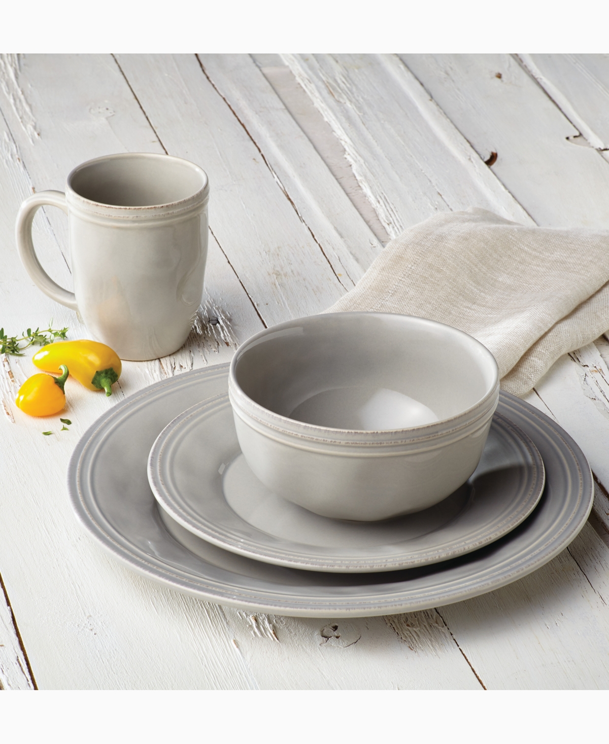 Rachael Ray Cucina 16 Pc. Set, Service For 4 In Gray