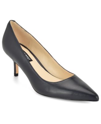 Women's Arlene Pointed Toe Kitten Heel Pumps