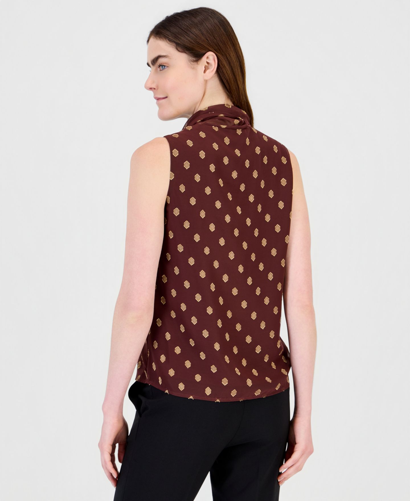 Женская блузка Anne Klein Bow Tie Front Sleeveless Blouse, цвет: Золотой — фото 2