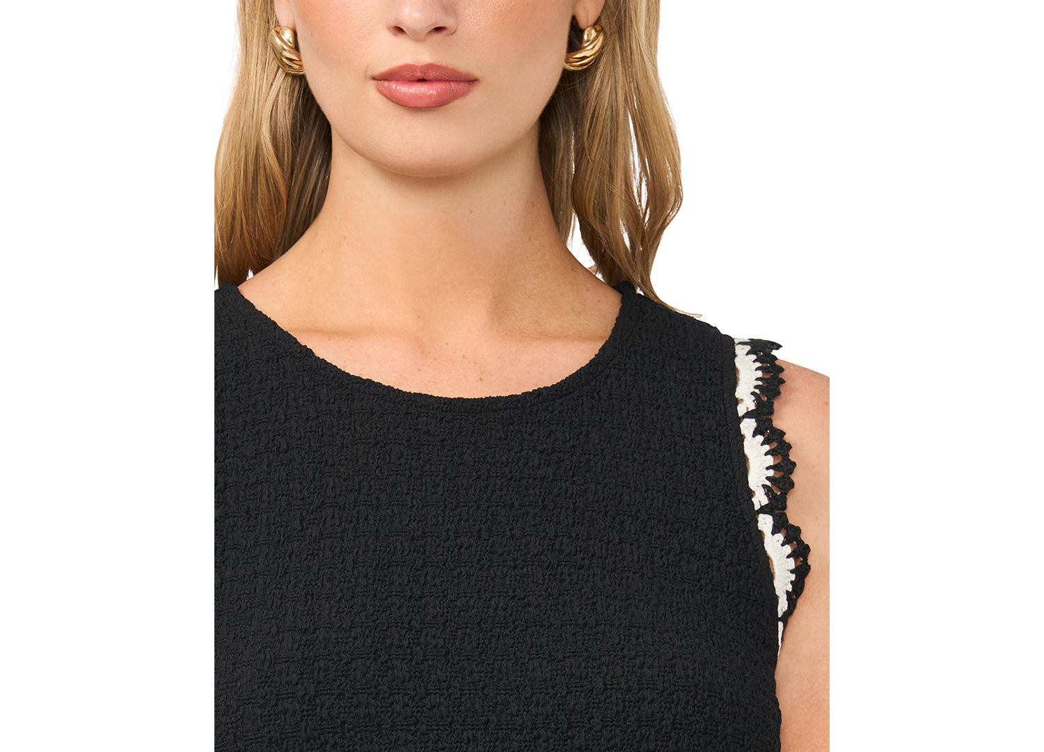 Women's Crewneck Scallop Trim Tank Top