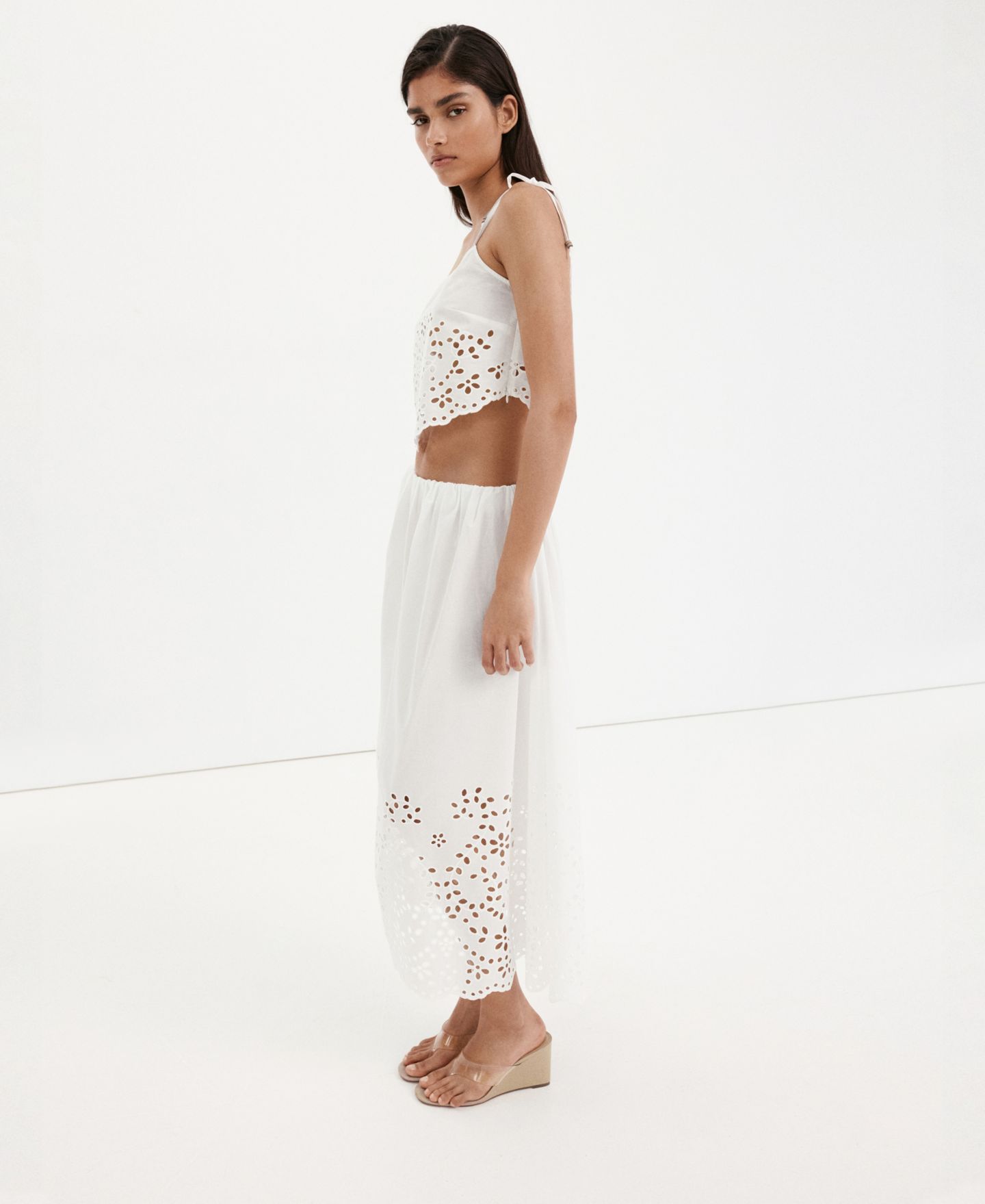 Женский топ Mango Embroidered Open-Work, цвет: Молочный белый — фото 2