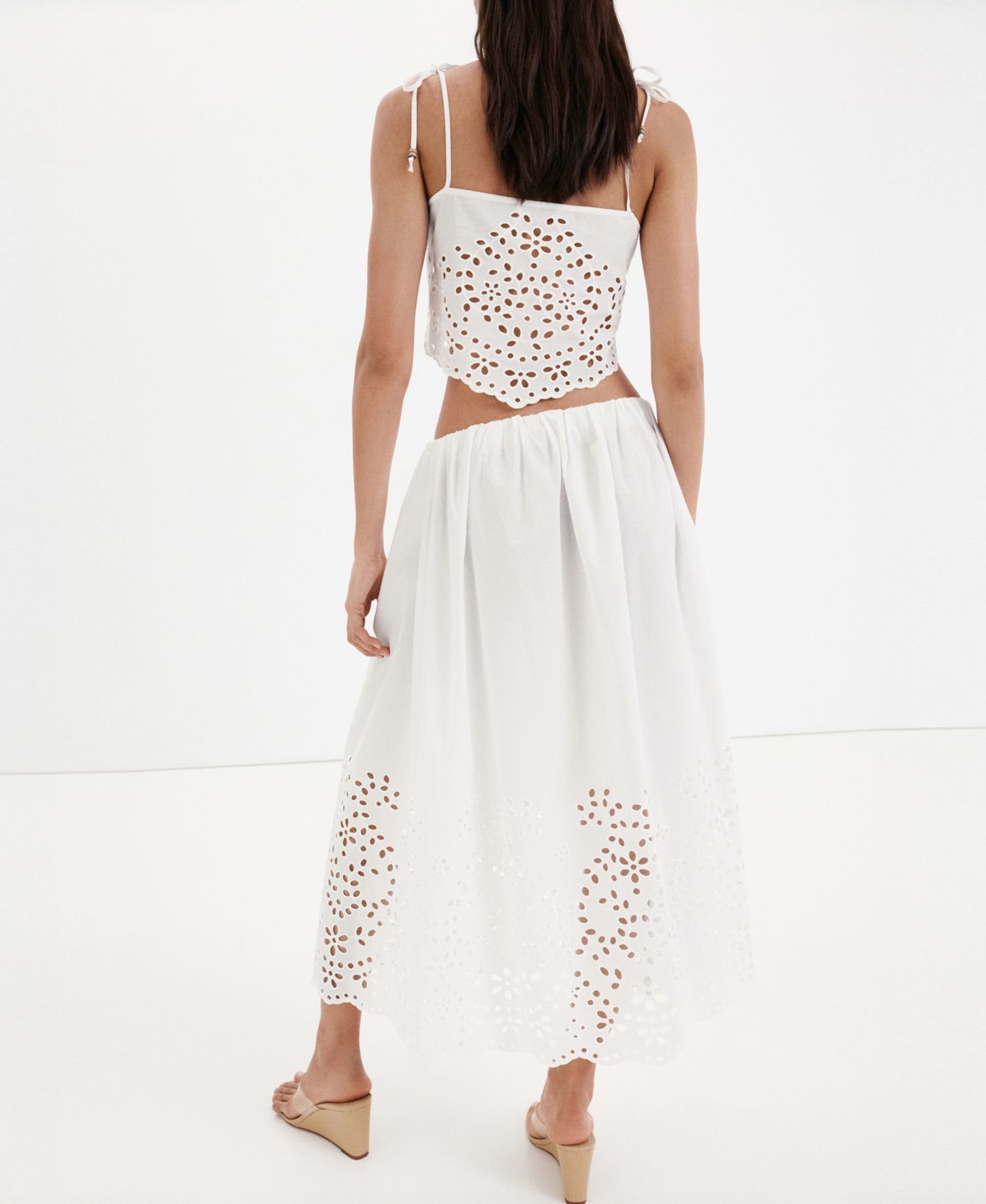 Women's Embroidered Details Midi Skirt
