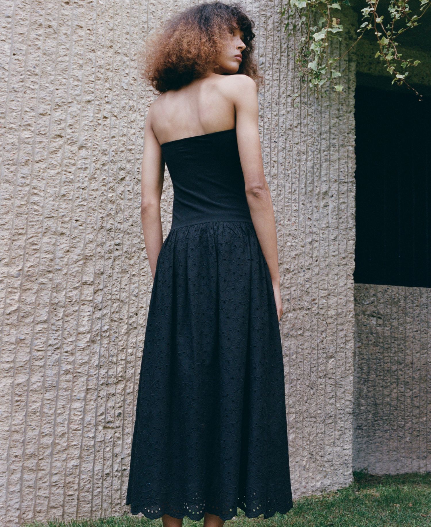 Women's Openwork Embroidery Strapless Dress
