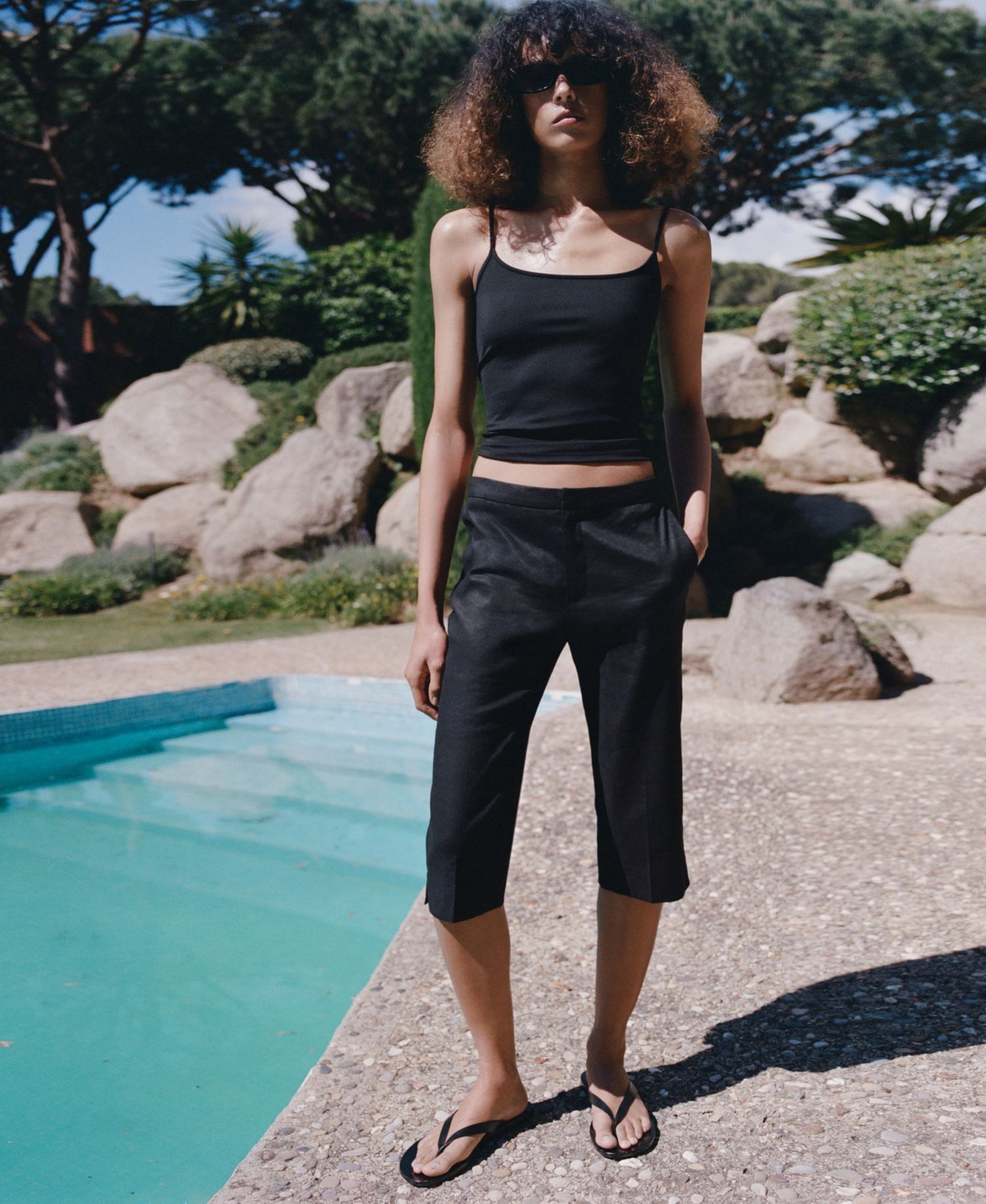Women's Linen Capri Pants