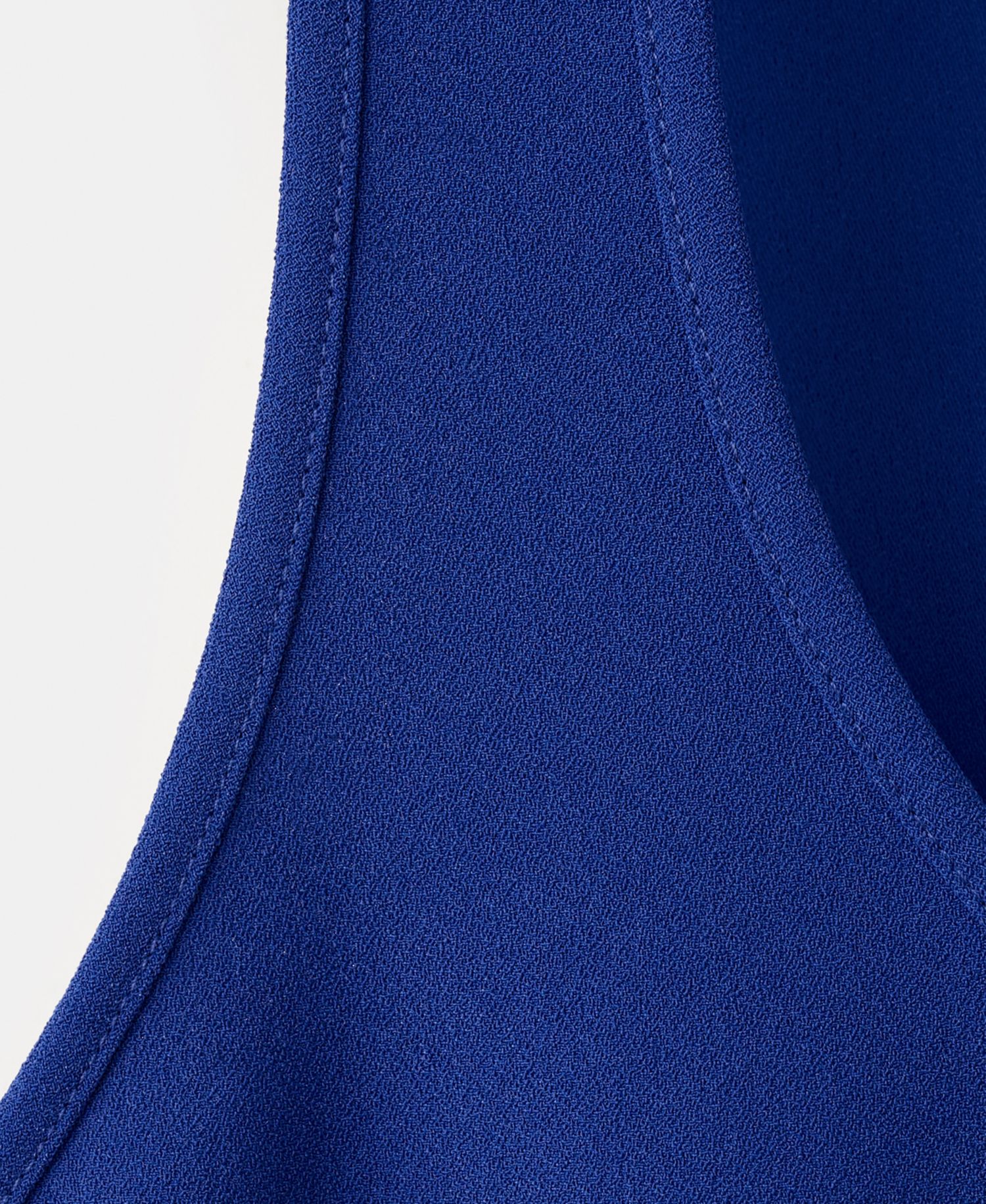 Women's Round Neckline Crop Top