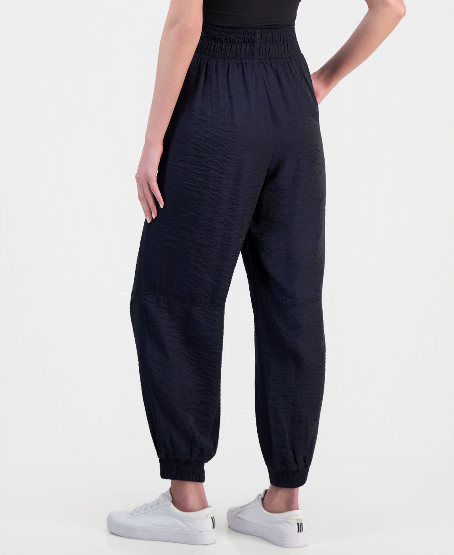 Women's Wave Jogger Pants