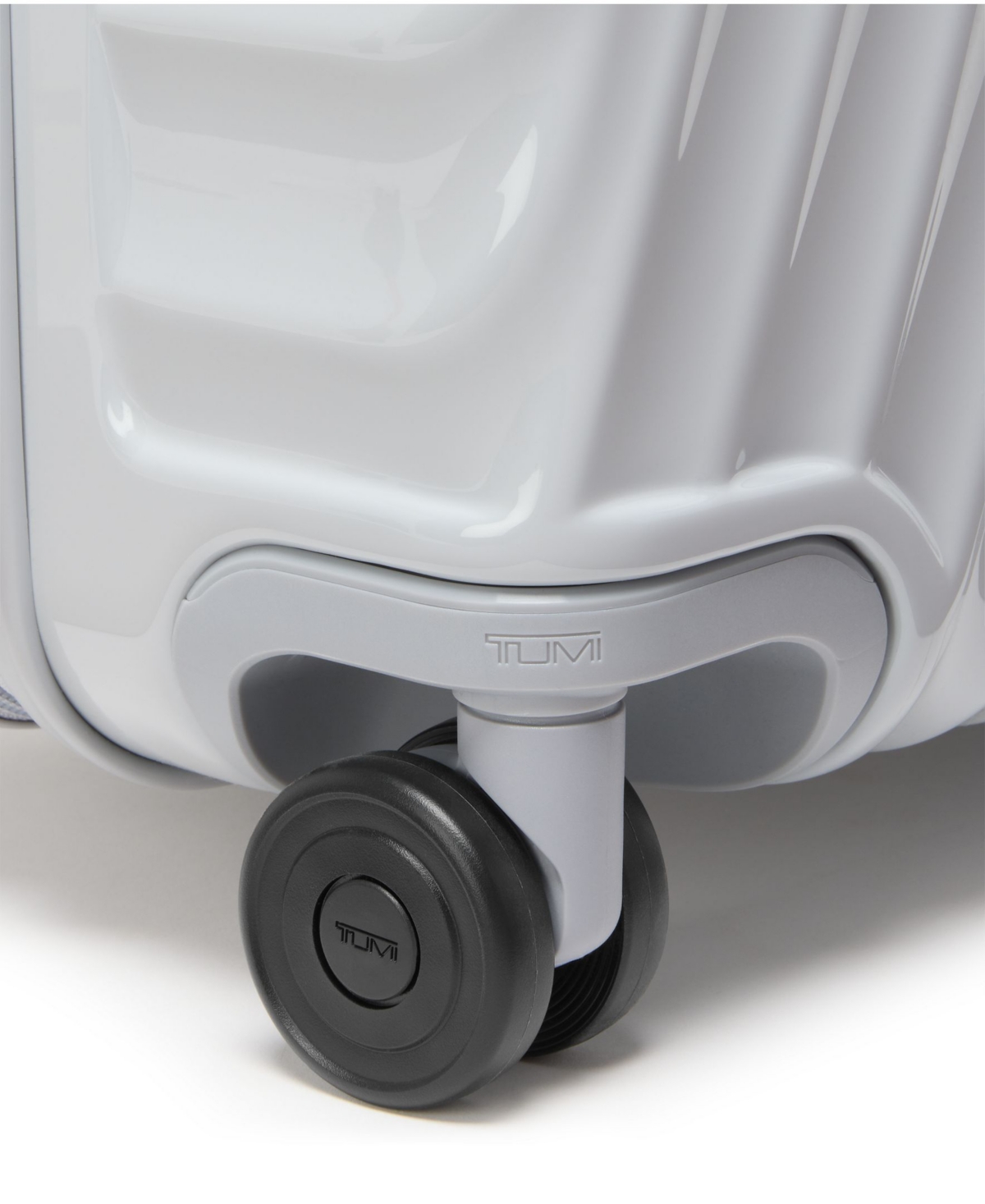 Tumi 19 Degree Front Expandable Carry-On