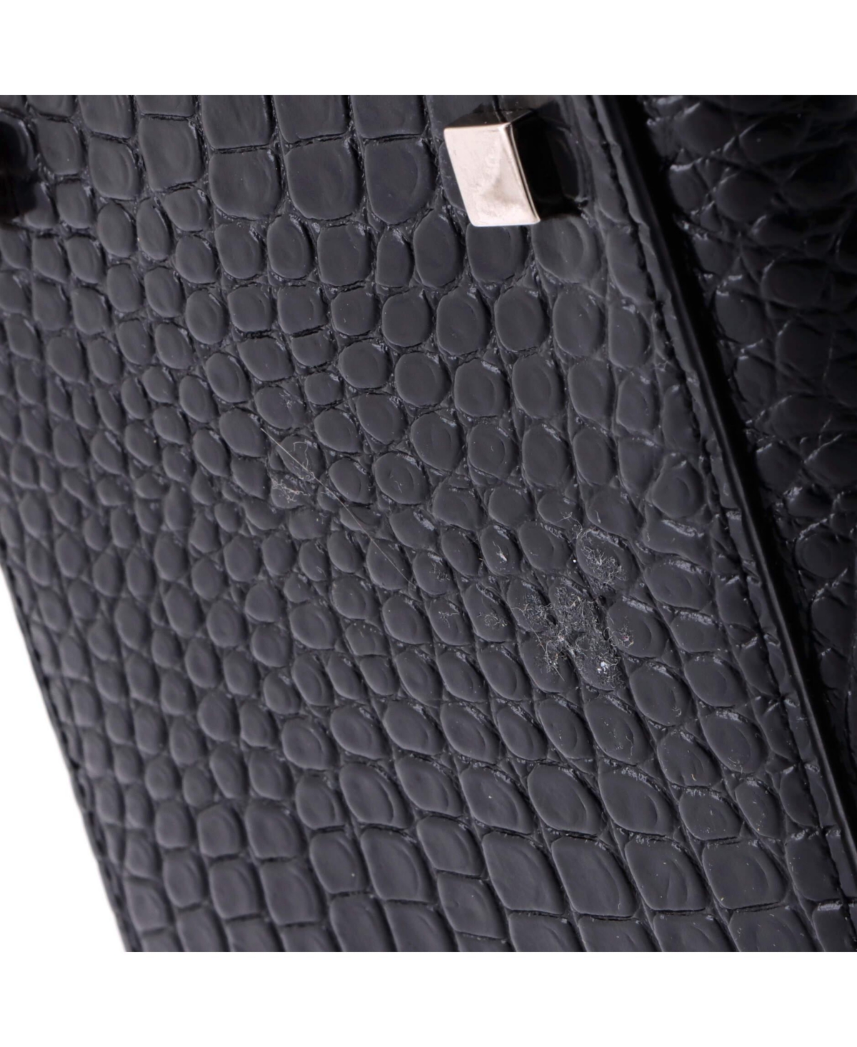 Pre-Owned Saint Laurent Medium Uptown Tote Embossed Leather