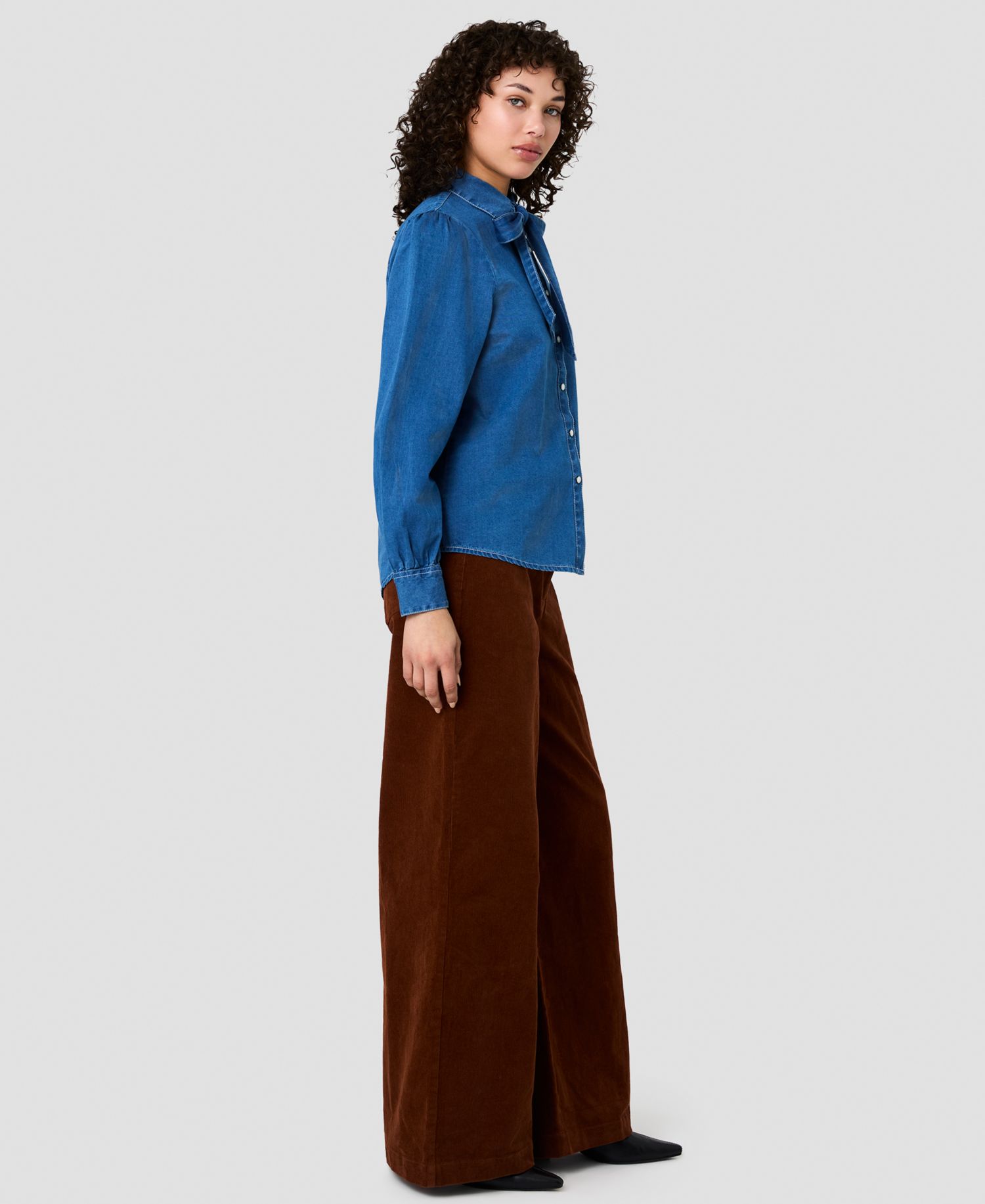 Women's Collared Button-Front Top