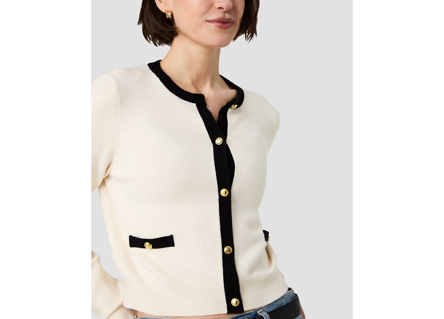Women's Button-Front Fitted Cardigan