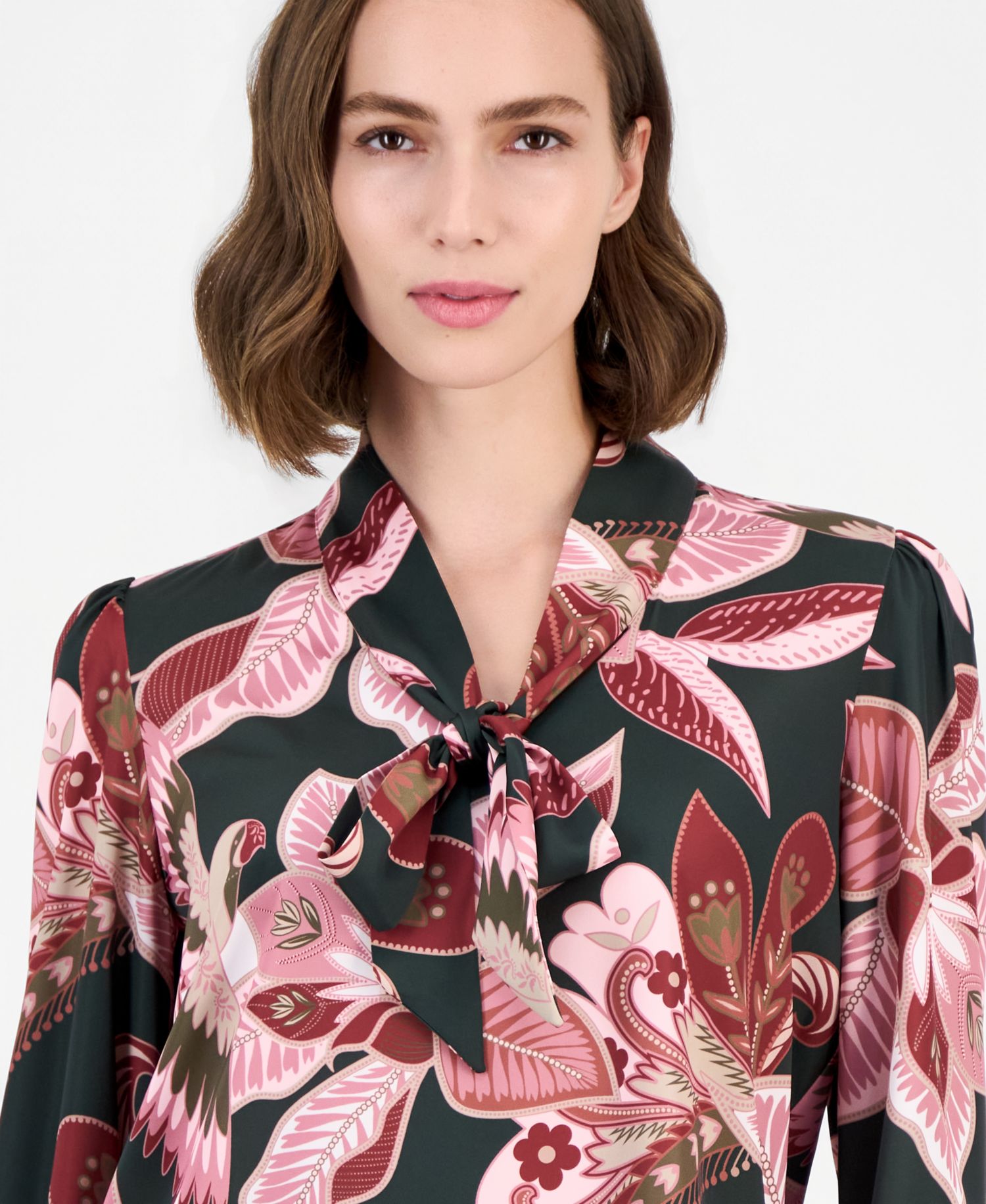 Women's Long-Sleeve V-Neck Bow Tie Floral-Print Blouse