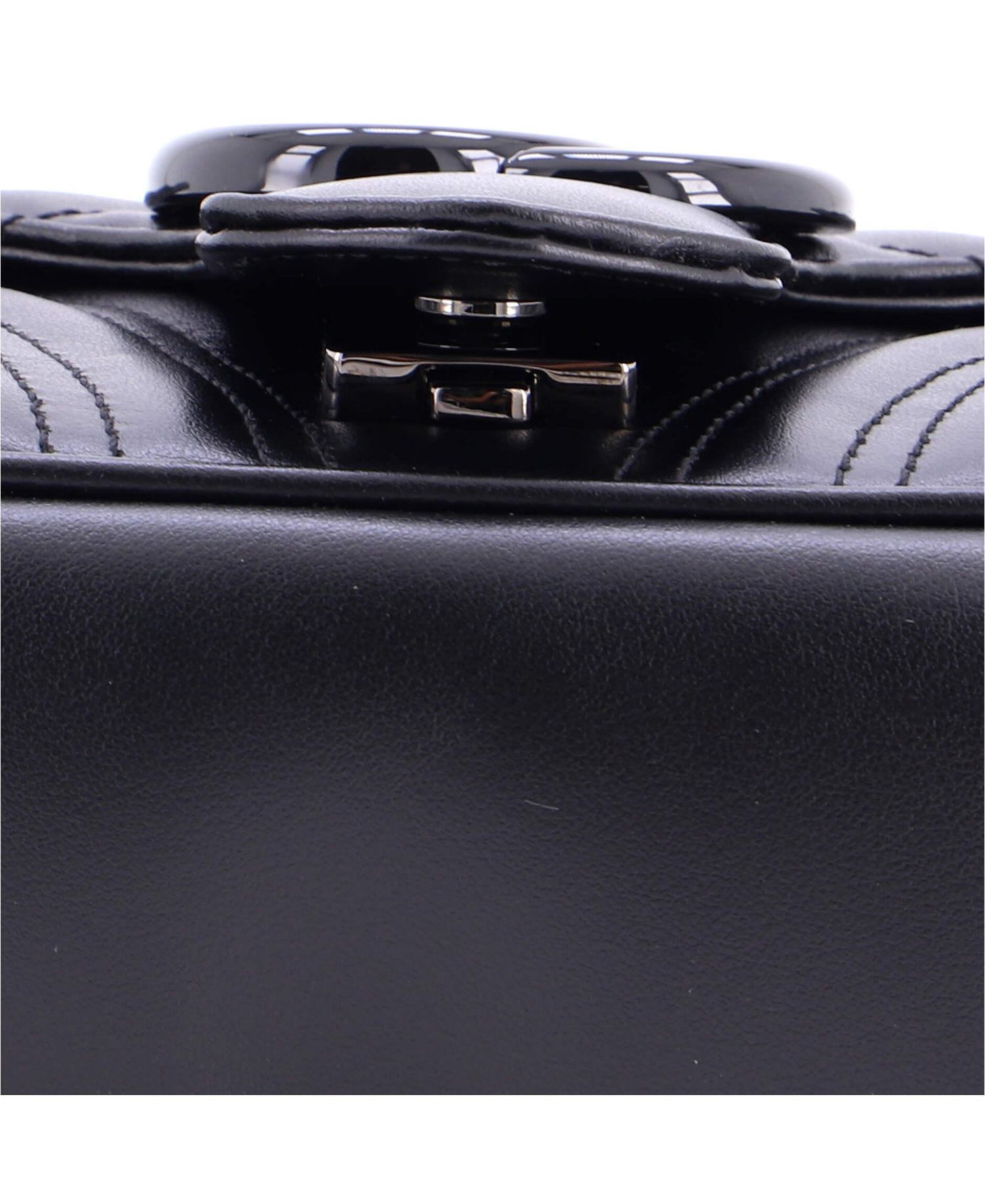 Small GG Marmont Monochrome Flap Bag Matelasse Leather
