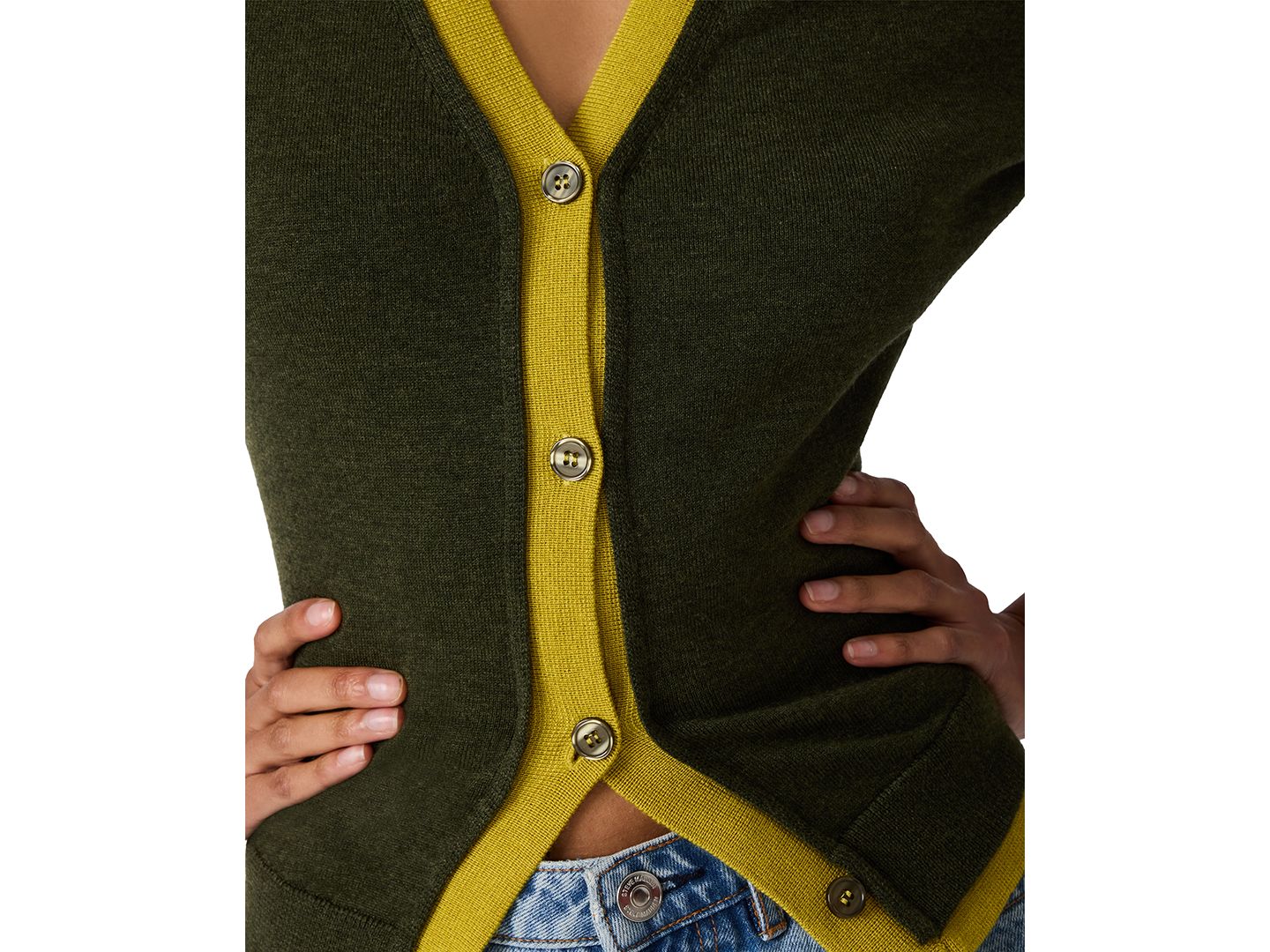 Женский кардиган Steve Madden Arwen Button-Front Cardigan, цвет: Тёмный оливковый — фото 6