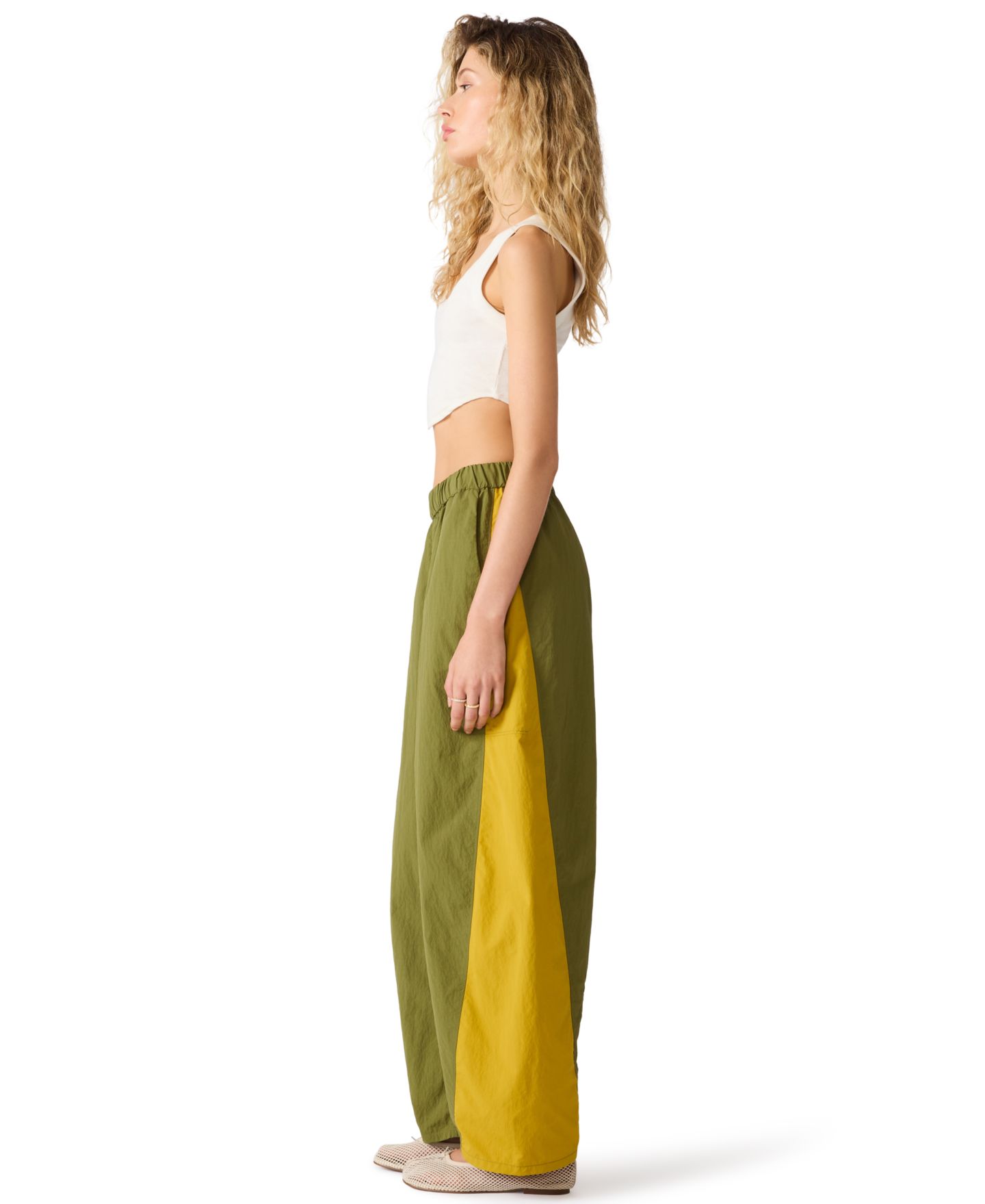 Женские брюки Steve Madden Khoda Mid-Rise Barrel Track Pants, цвет: Cargo — фото 3