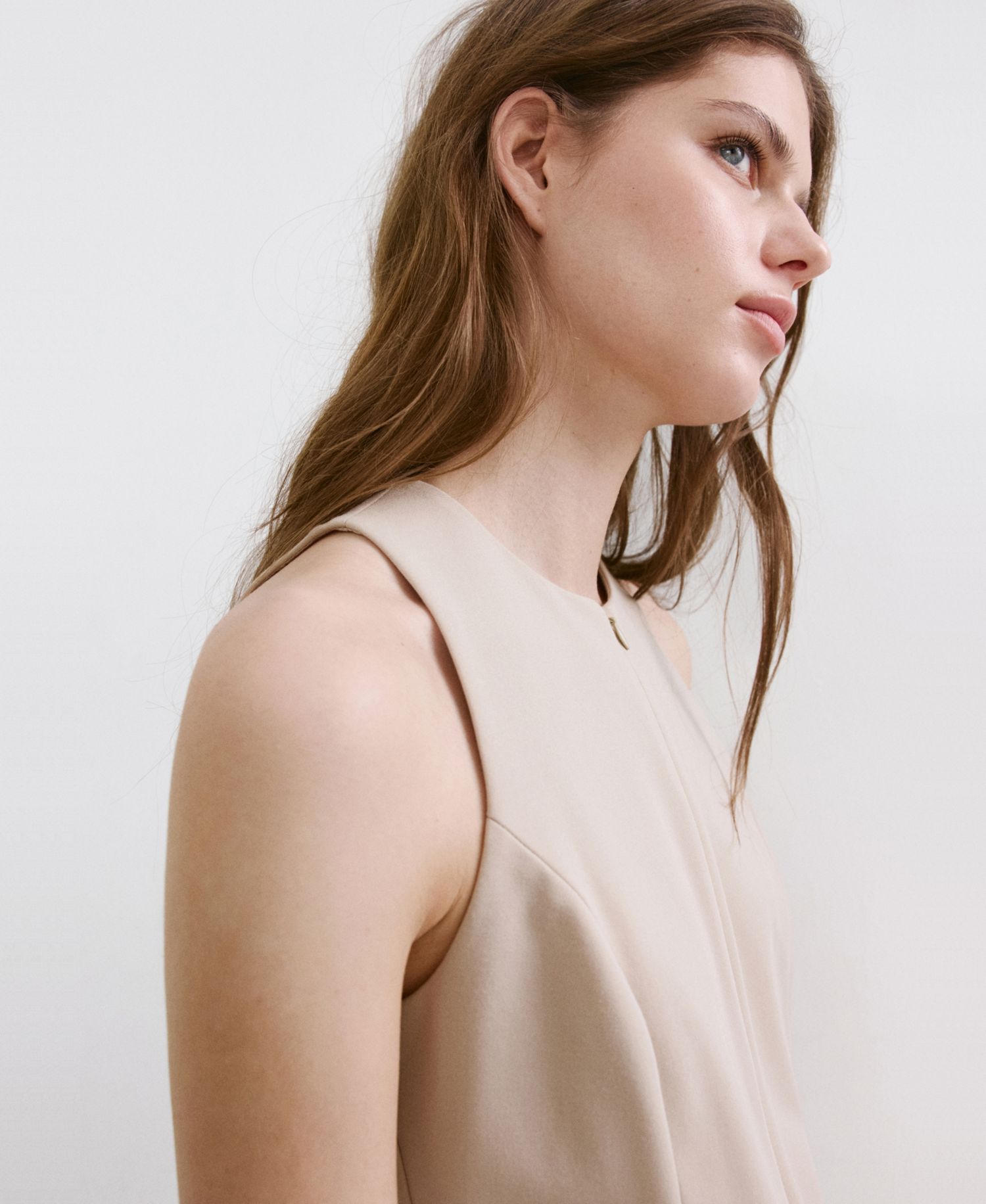 Women's Zipper Fitted Vest