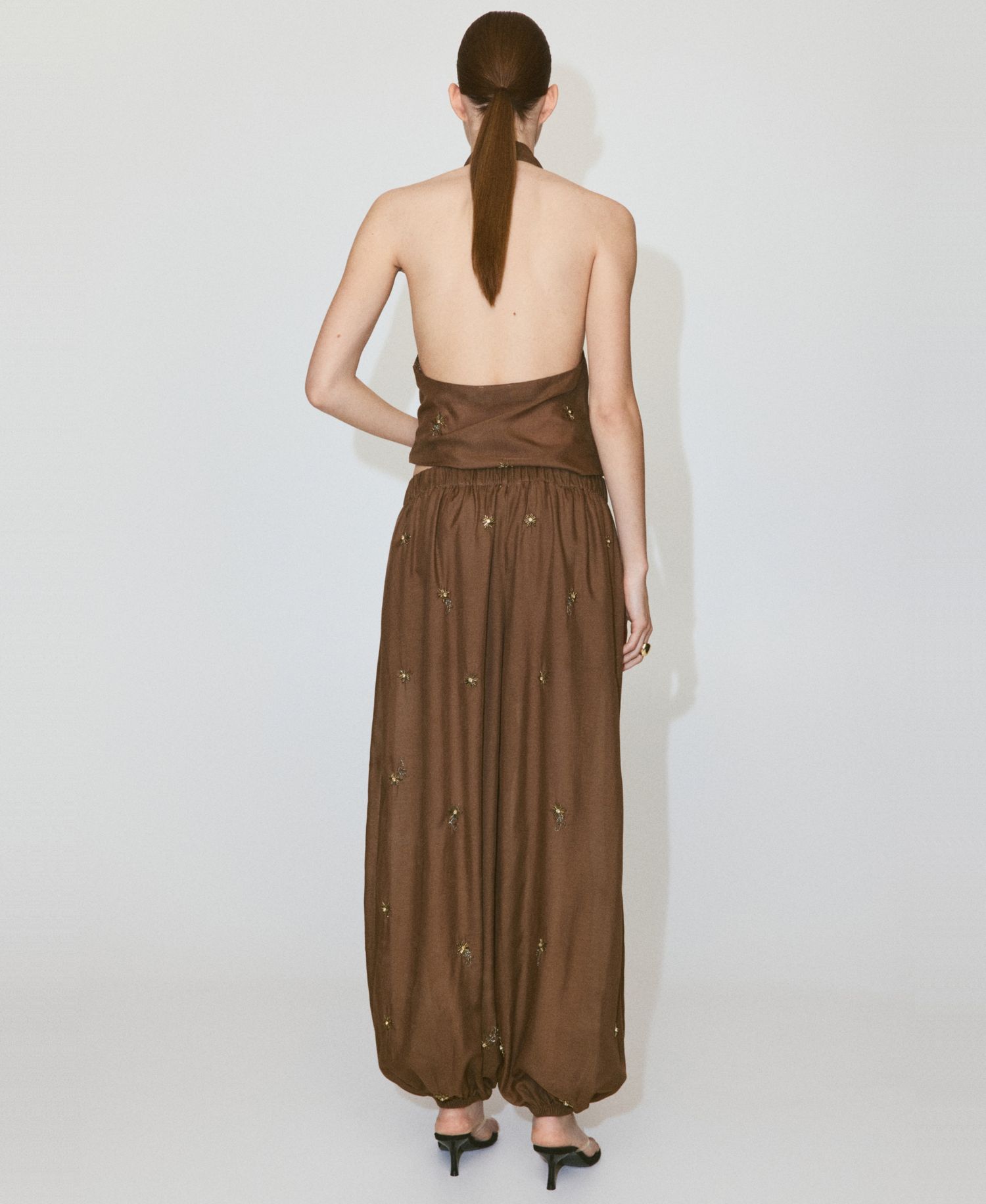 Women's Embroidered Appliques Balloon Pants