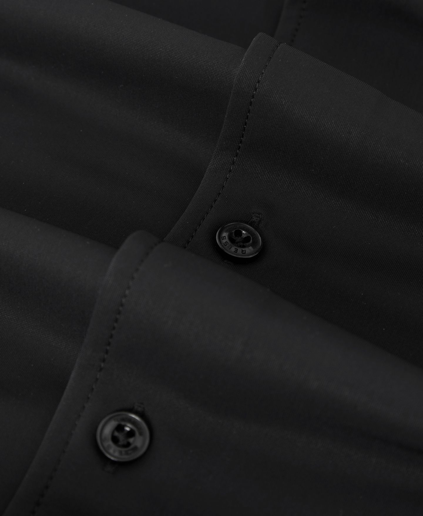 Мужская рубашка REISS Voyager Long-Sleeve Slim-Fit Travel Dress Shirt, цвет: Чёрный — фото 4