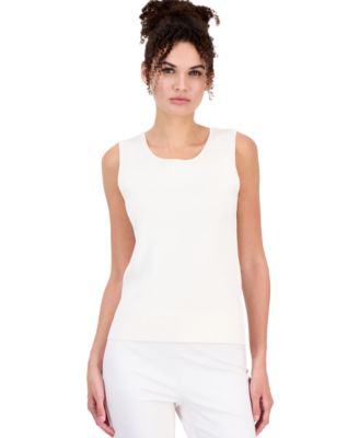 Women's Scoop Neck Sleeveless Tank