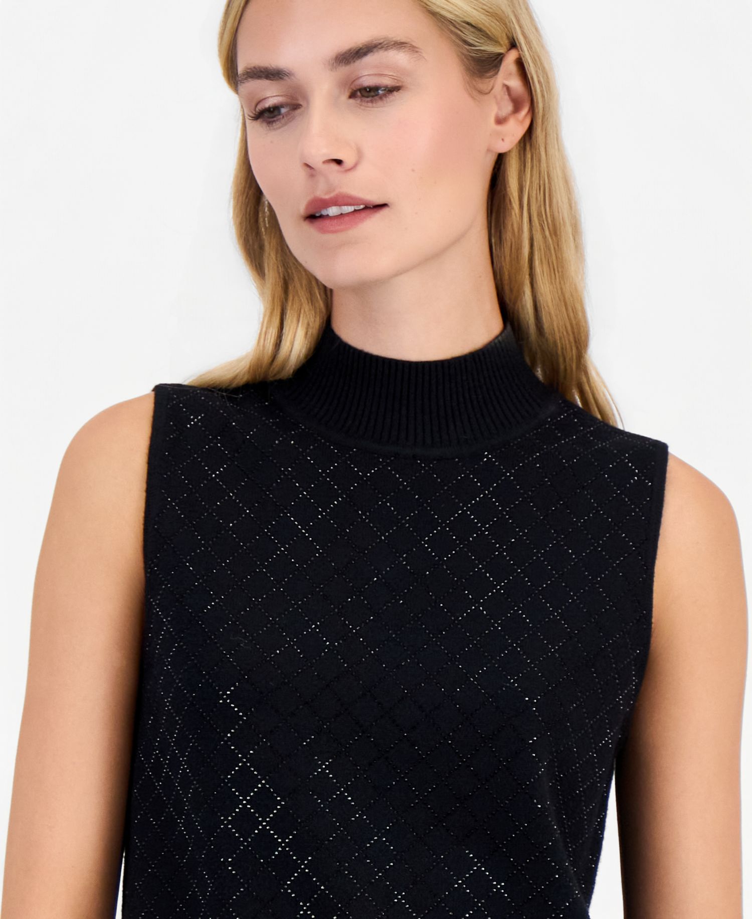 Women's Sleeveless Heatset Diamond Mockneck Tank